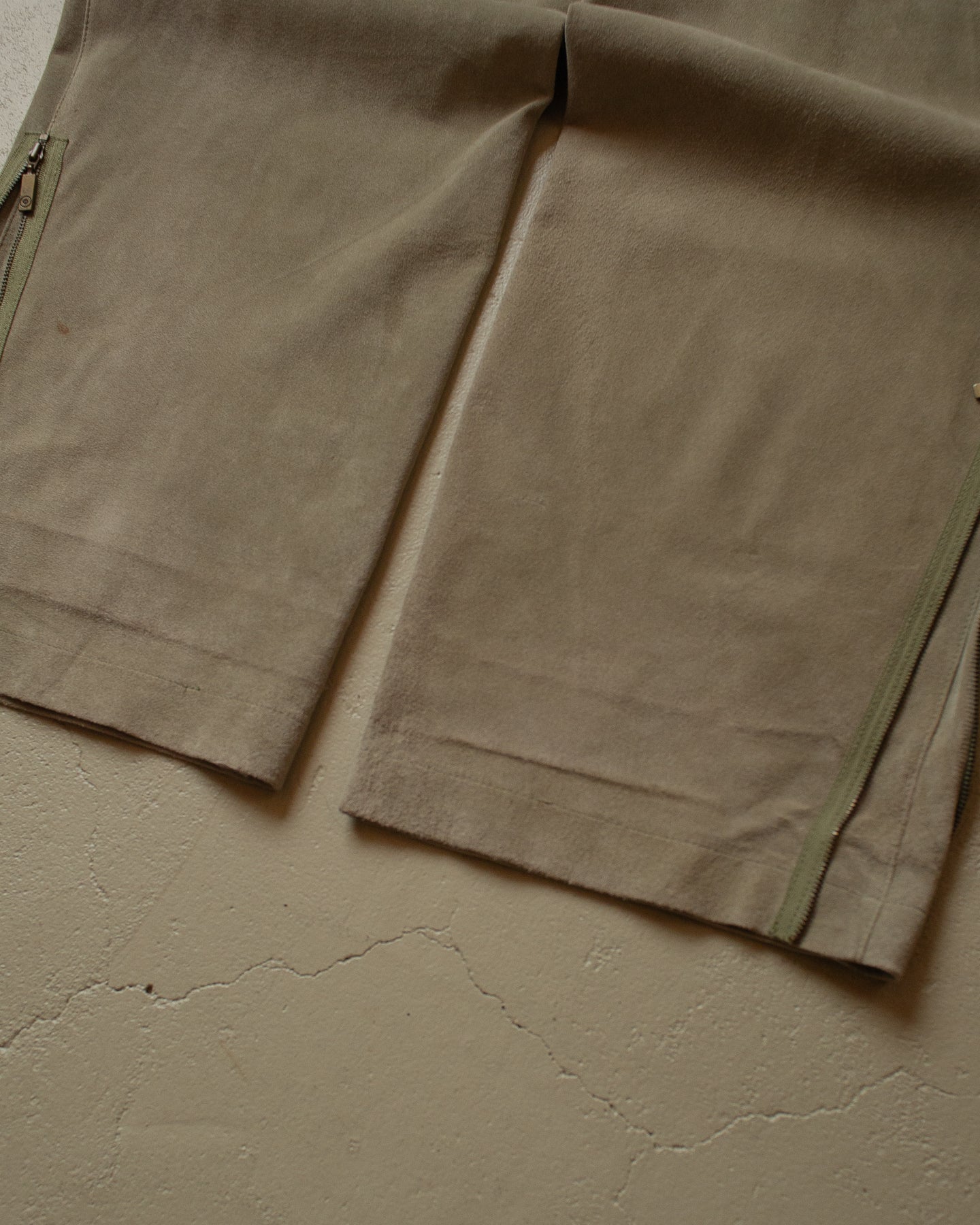 2000s Betty Barclay Suede Leather Pants grey - 34