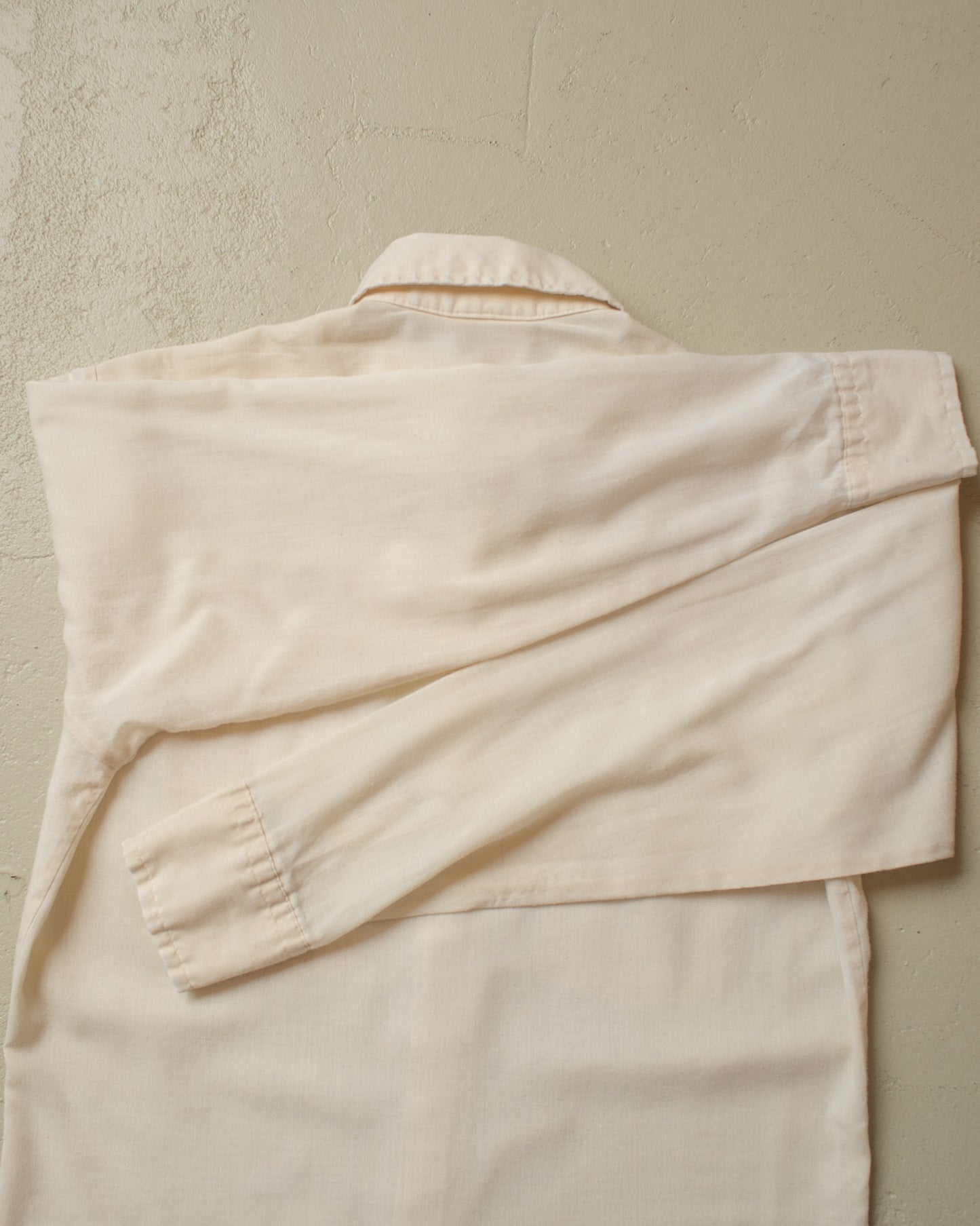 1970s Atlantic Hand Embroidered Pearl Snap Shirt beige - M