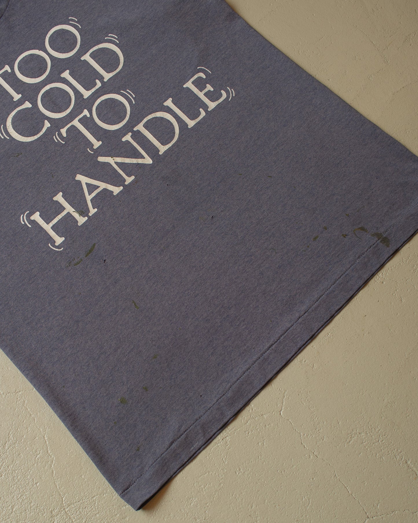 1990s distressed "Too cold to handle" Finlandia T-shirt blue - XL