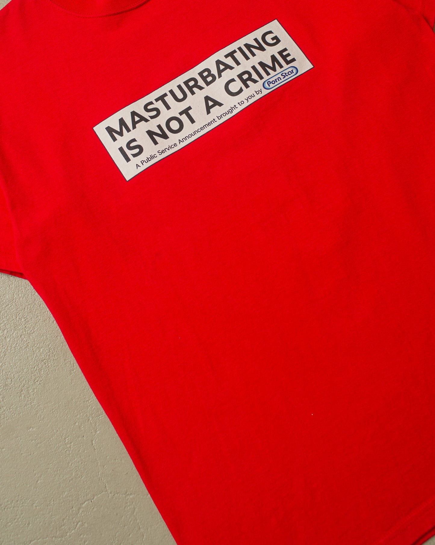 late 90s/00s "Masturbating is not a Crime" Pornstar T-shirt red - L