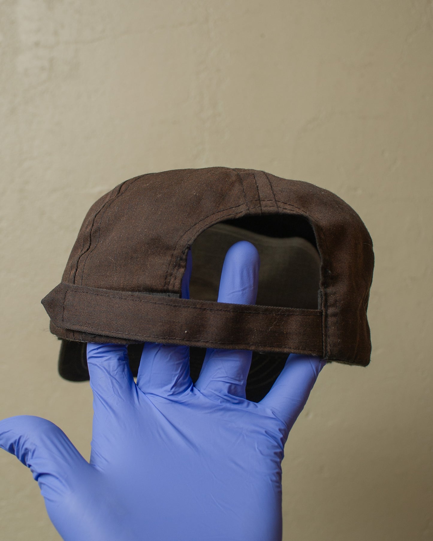 1990s Sunfaded Moritz "Quarter Horses" Strapback black