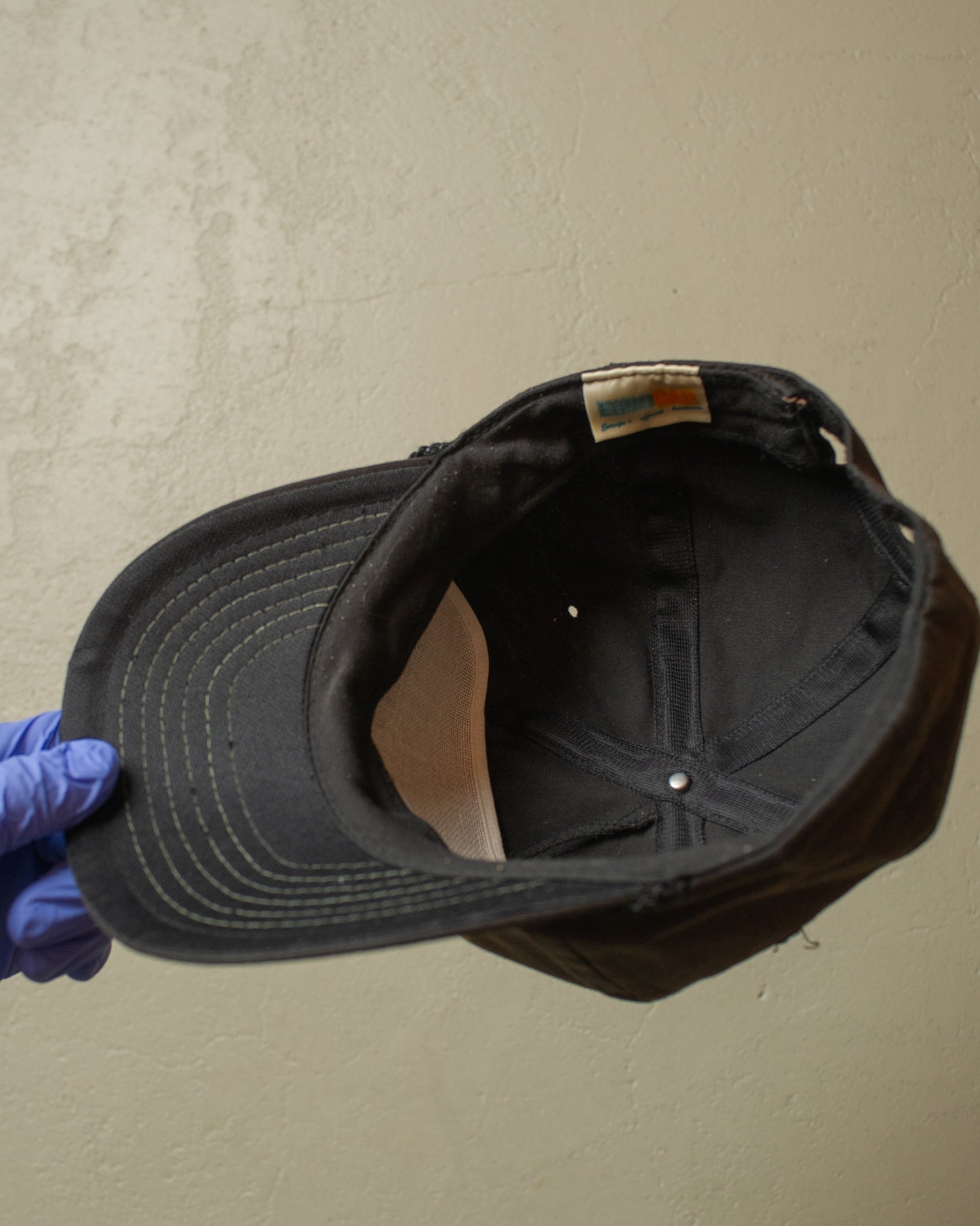 1990s Sunfaded Moritz "Quarter Horses" Strapback black