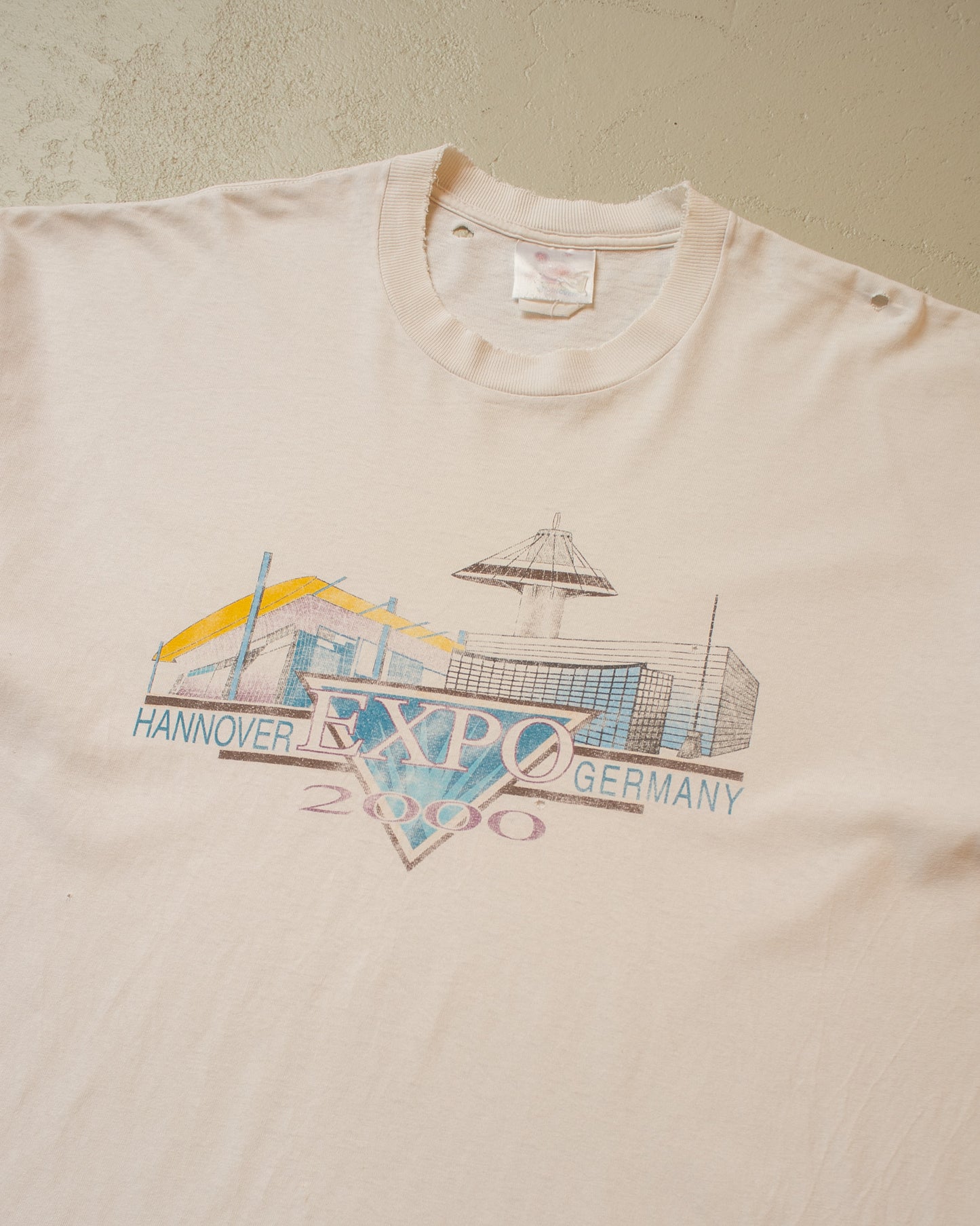 Expo 2000 Hannover "Skyline" distressed T-shirt white - XL/XXL