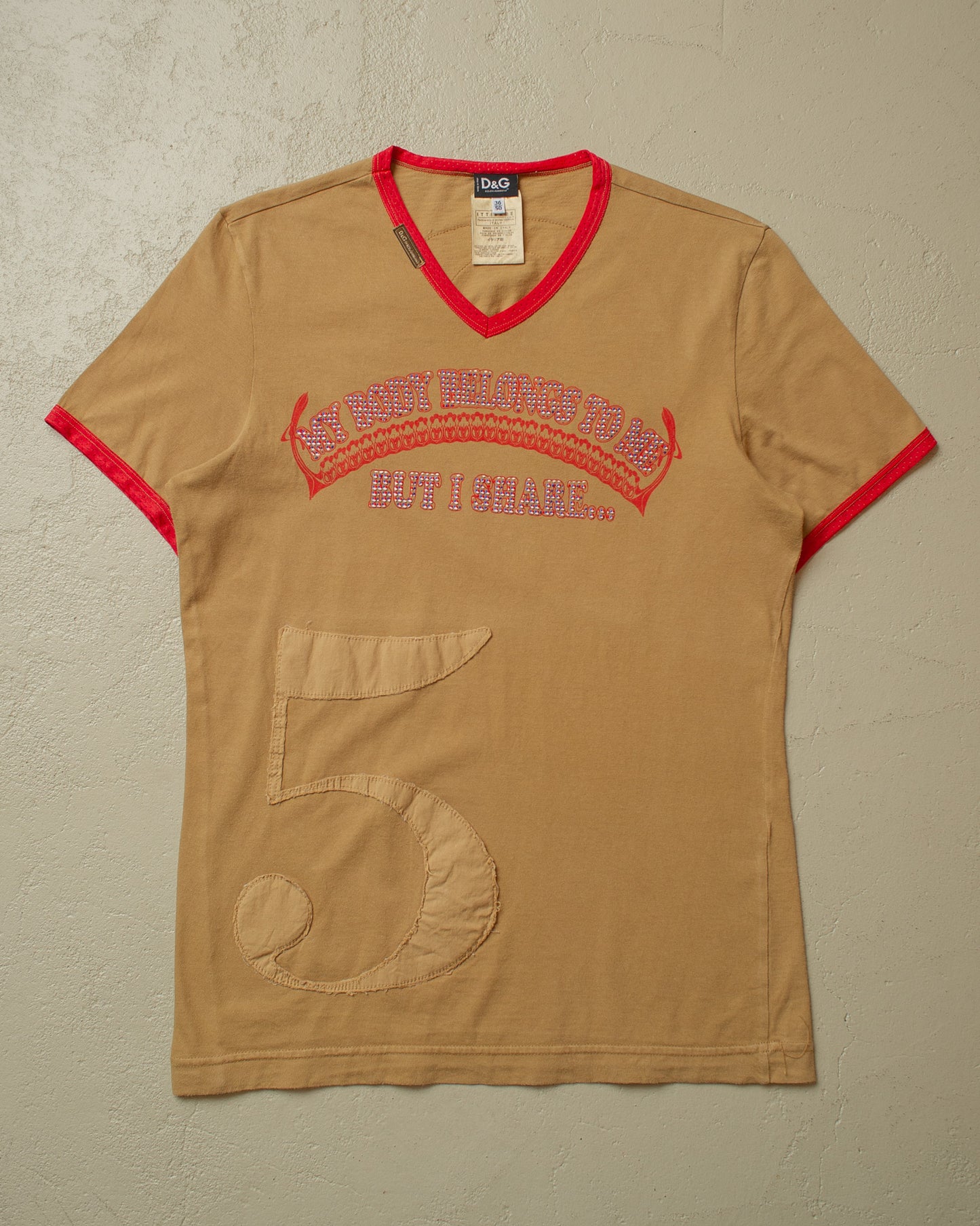 2000s D&G "My Body..but I Share" Ringer T-shirt brown - M/L
