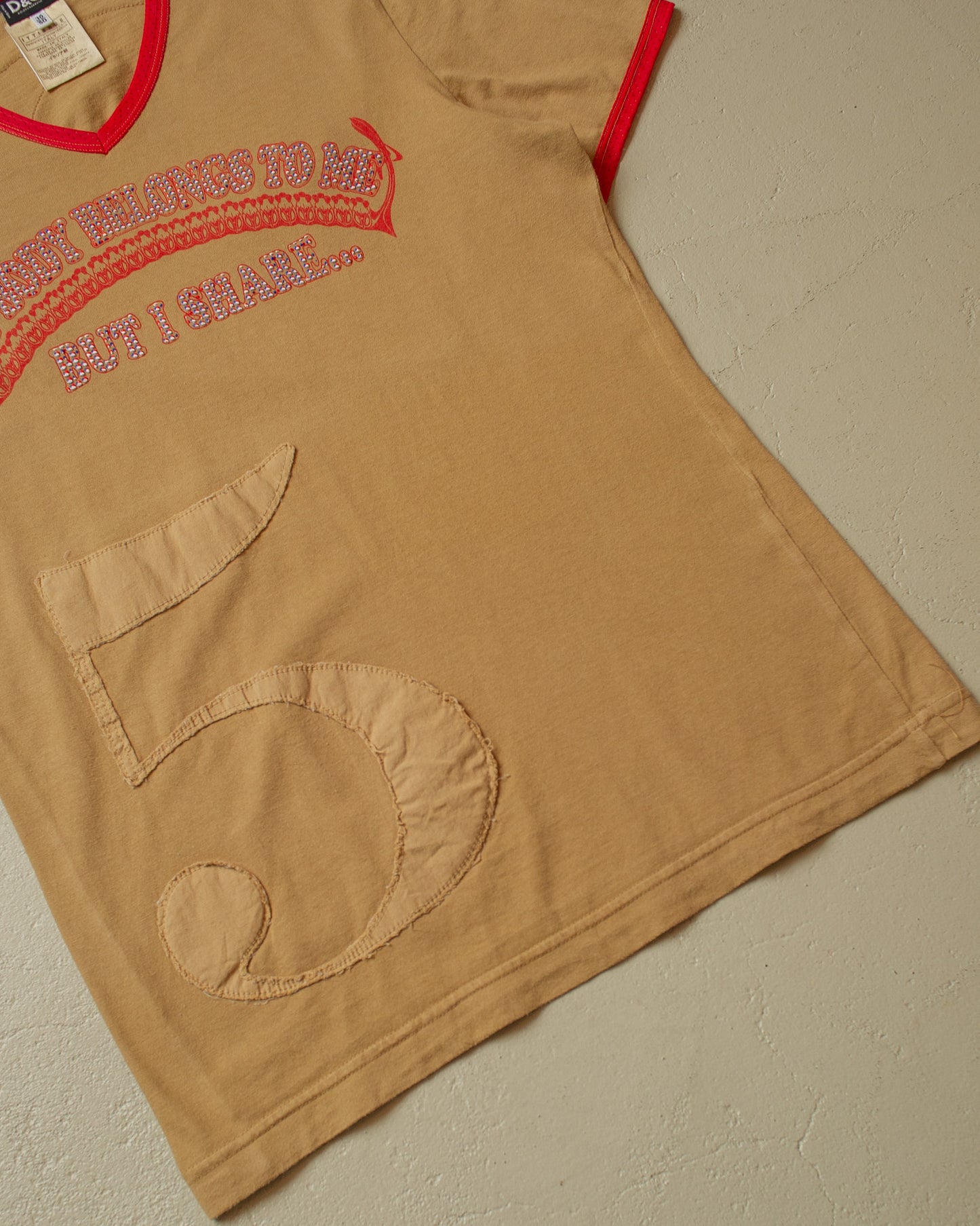 2000s D&G "My Body..but I Share" Ringer T-shirt brown - M/L