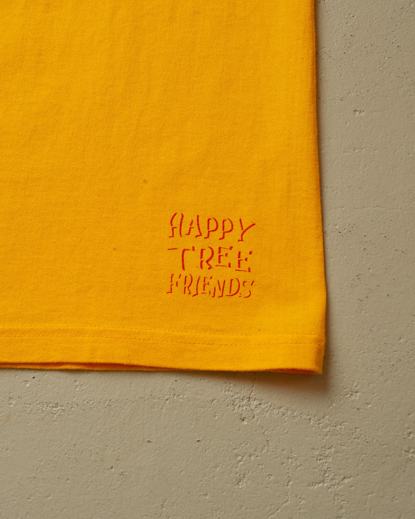 2000s Happy Tree Friends T-shirt yellow - S/M