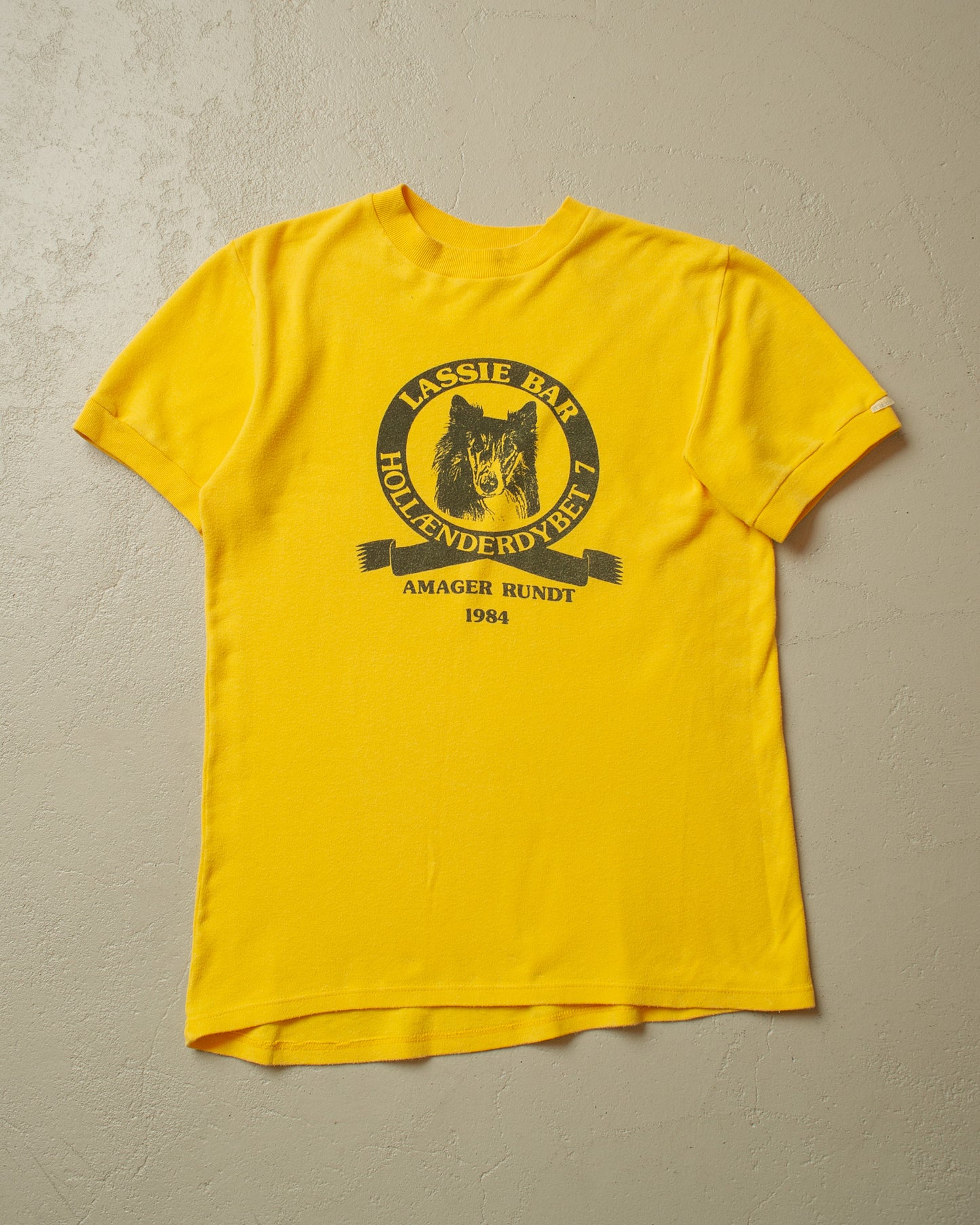 1984 Lassie Bar T-shirt yellow - M/L