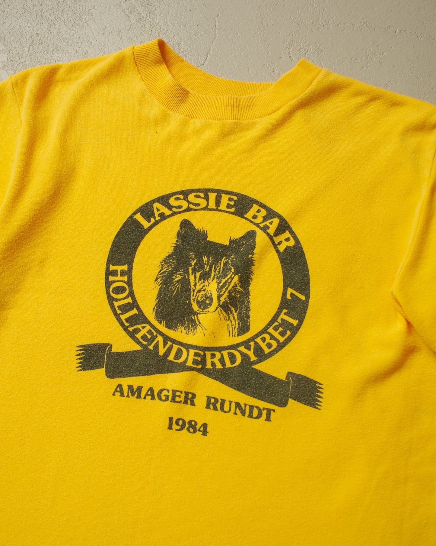 1984 Lassie Bar T-shirt yellow - M/L