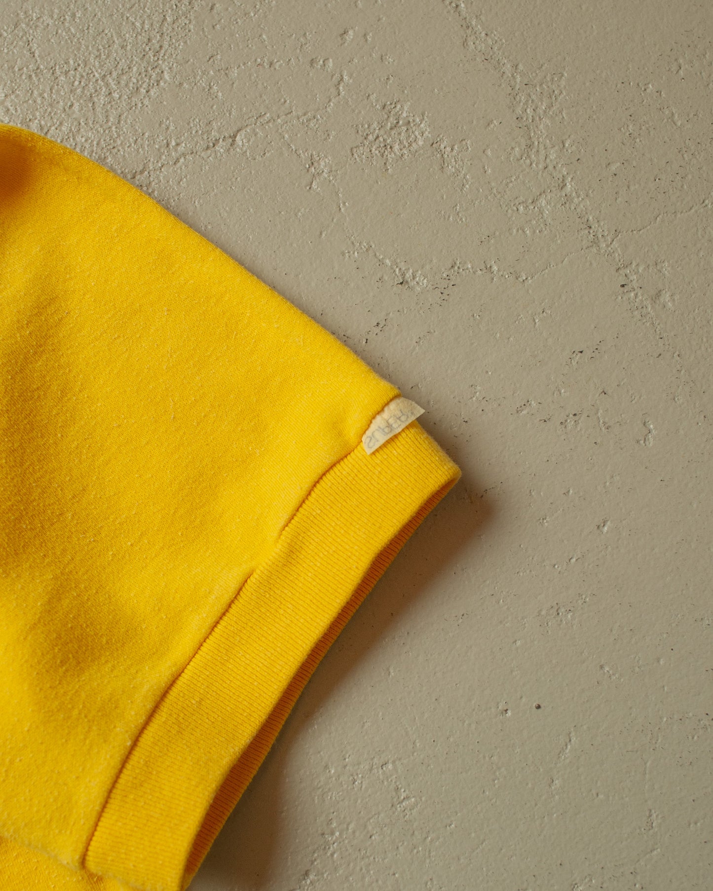 1984 Lassie Bar T-shirt yellow - M/L