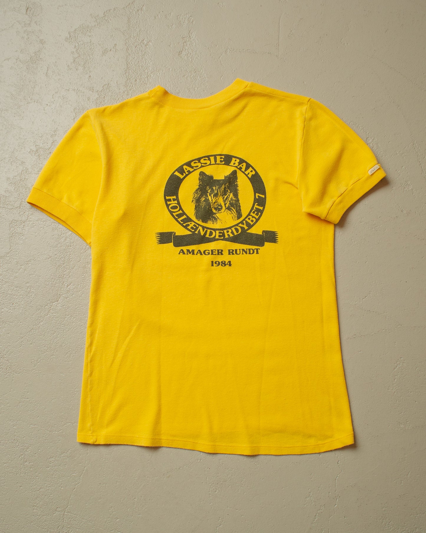 1984 Lassie Bar T-shirt yellow - M/L