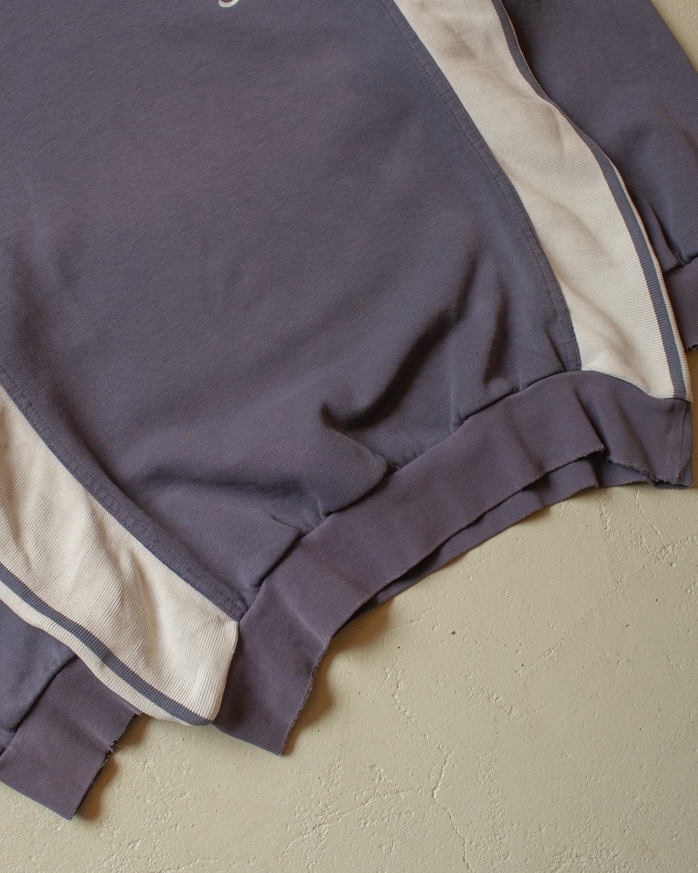 2000s distressed Nike Swoosh Sweatshirt faded grey - S/M
