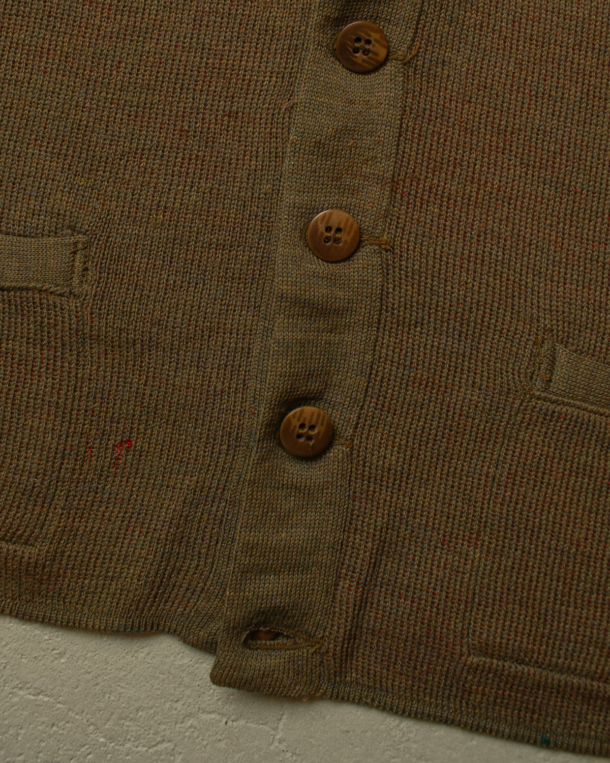 1940s unworn German "Qualitätsware" Wool Knit Cardigan khaki - M/L