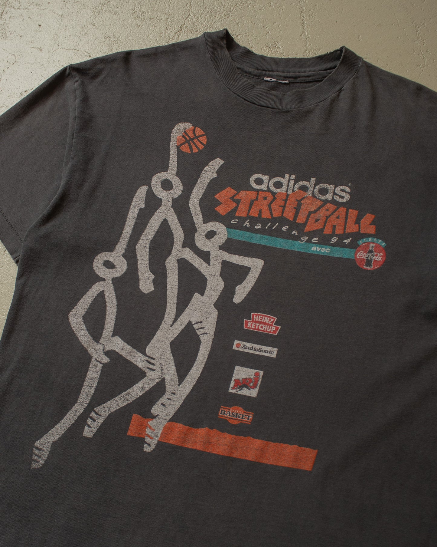 1994 distressed Adidas Streetball T-shirt black - M/L