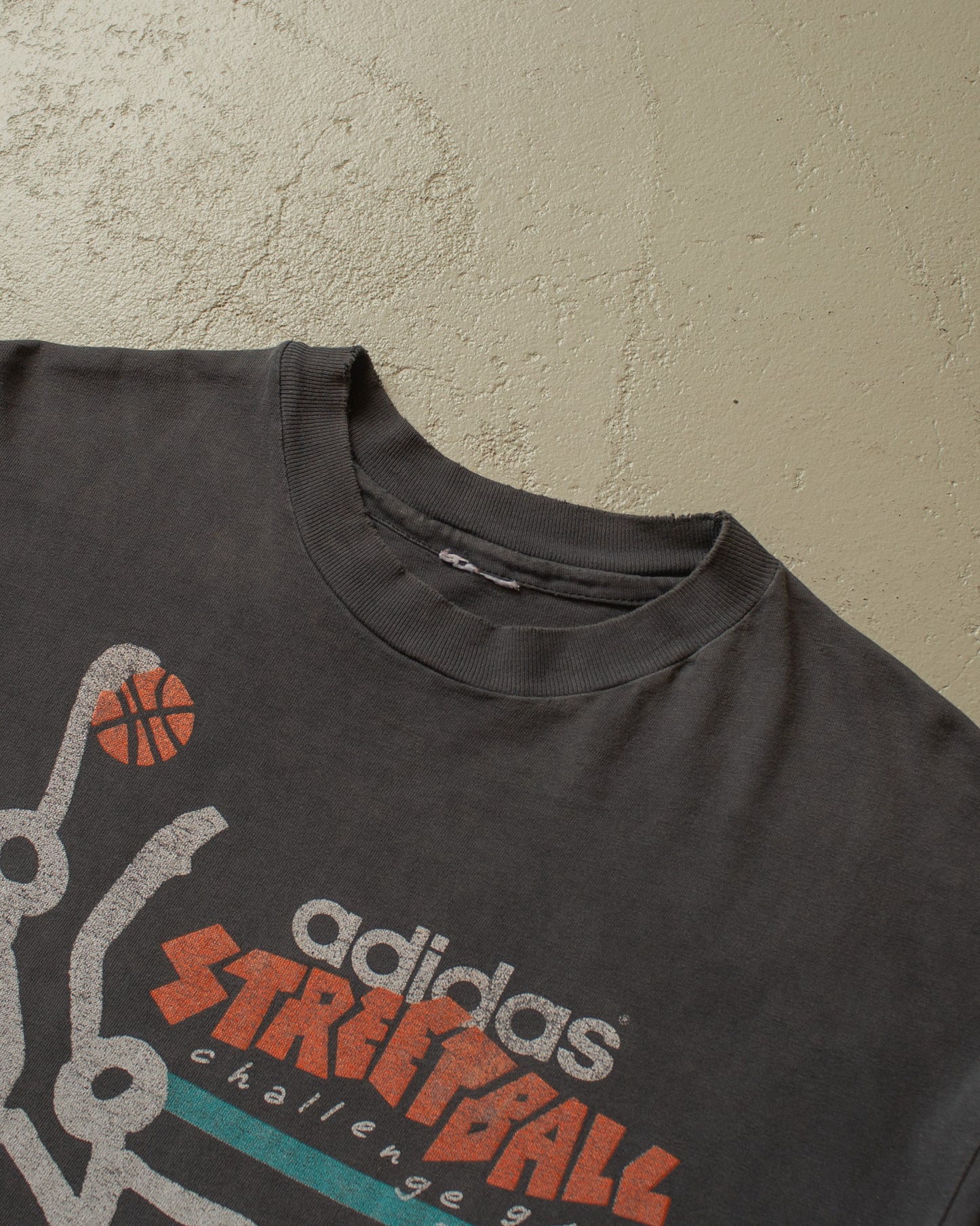1994 distressed Adidas Streetball T-shirt black - M/L