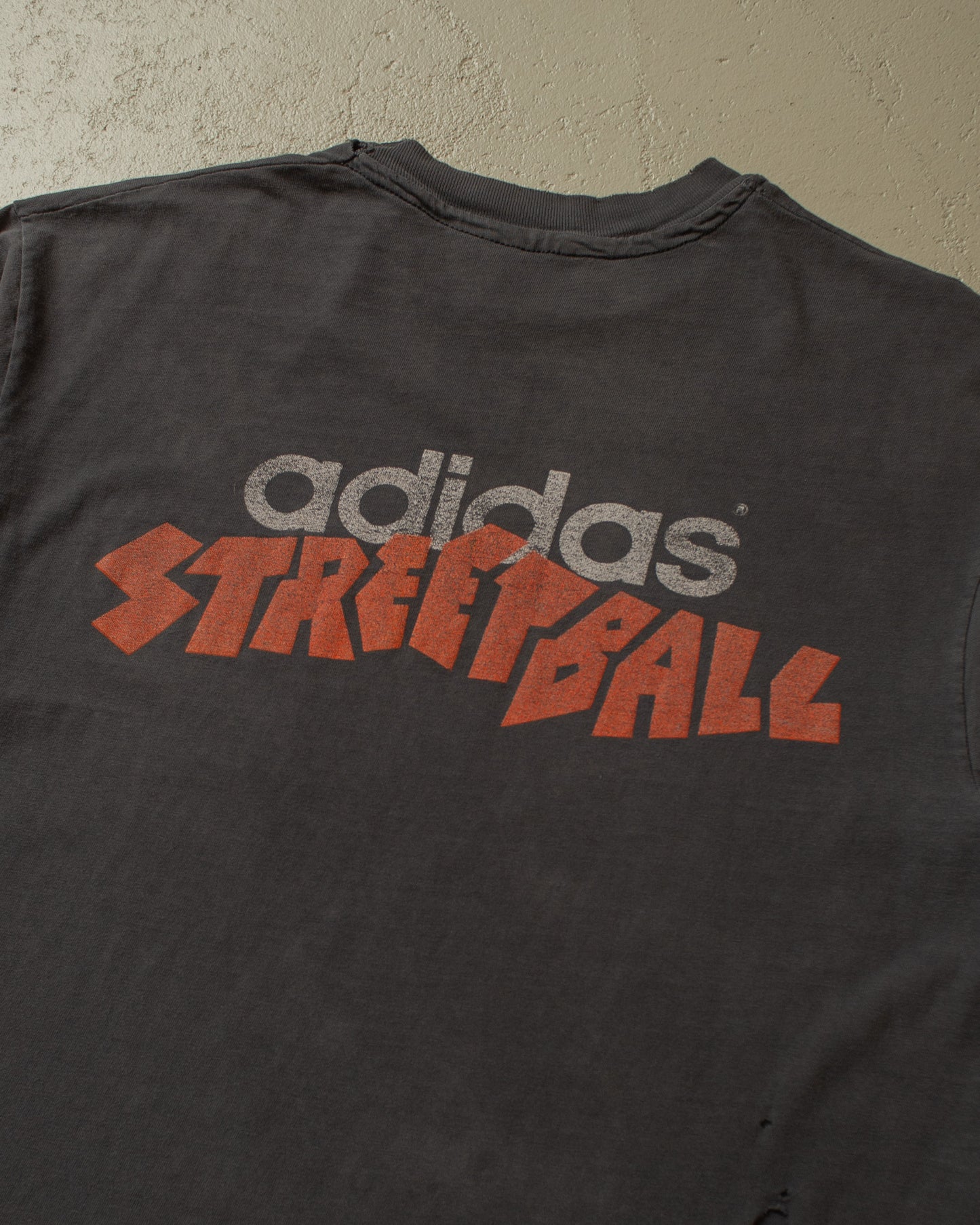 1994 distressed Adidas Streetball T-shirt black - M/L