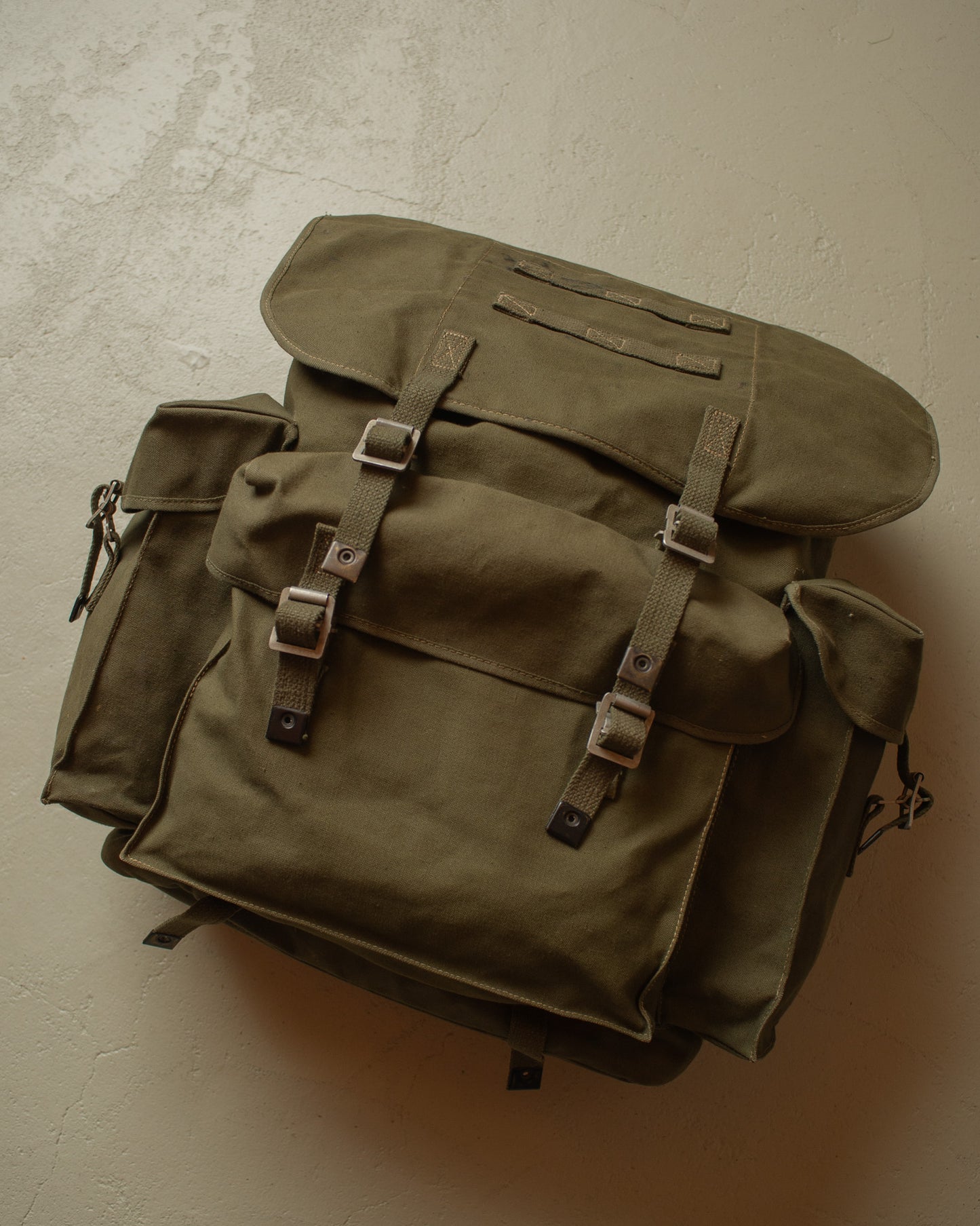 1969 Army Canvas Backpack green