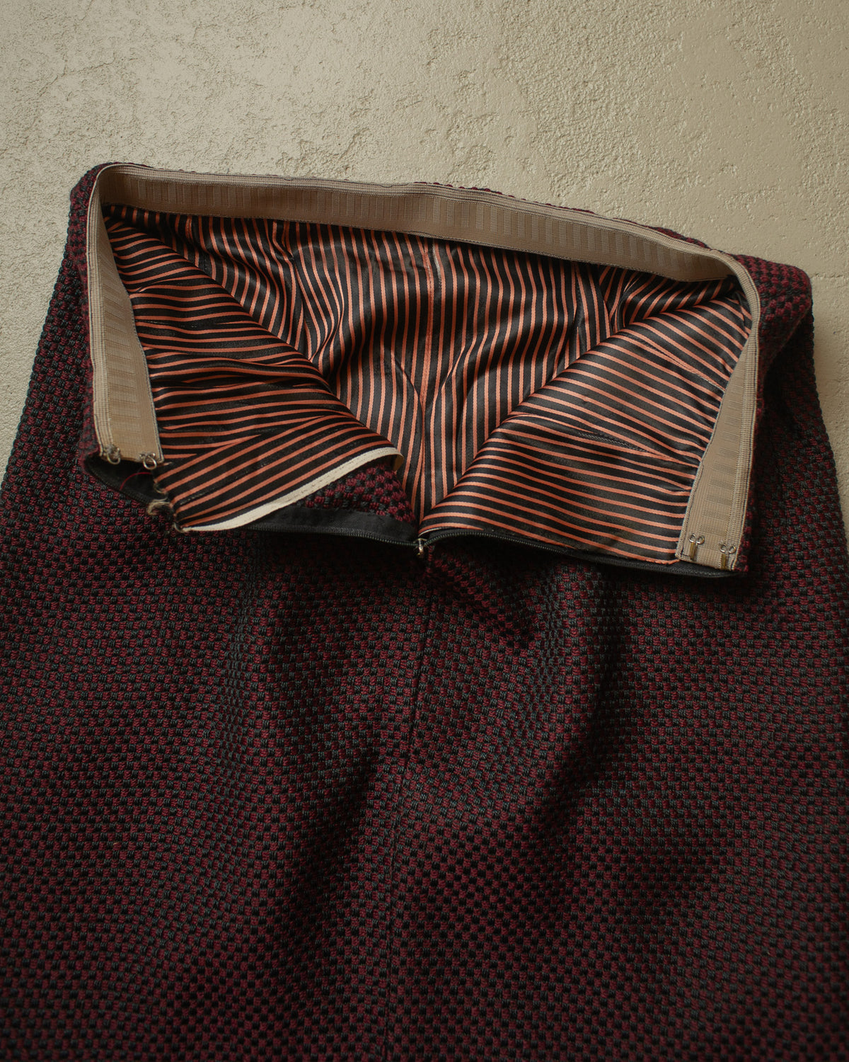 ca. 1950s German Womens Tailored Wool Suit burgundy - S/M