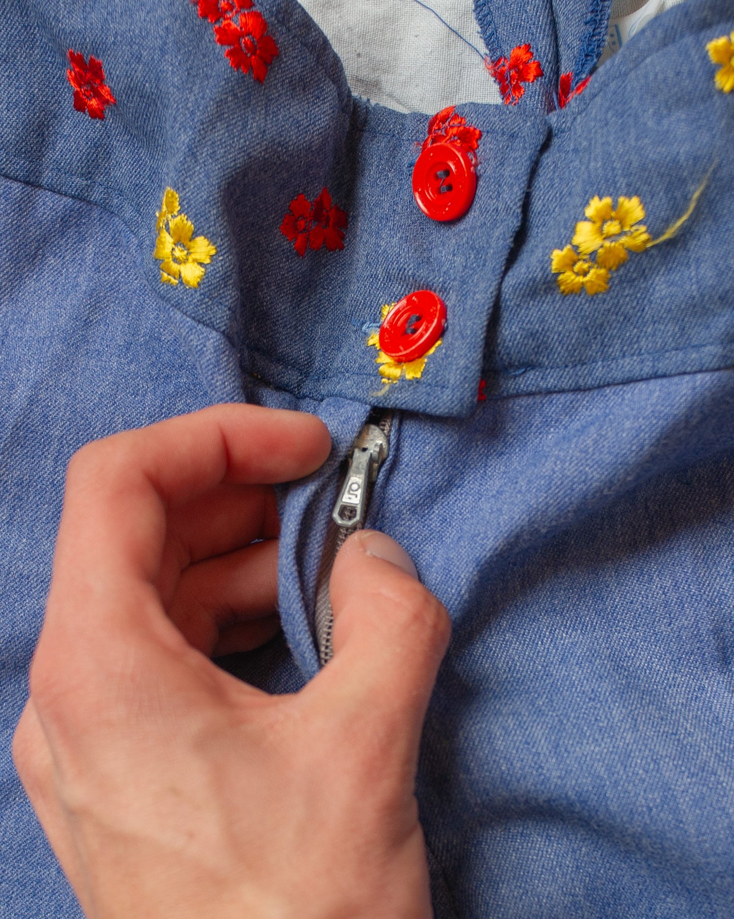 1970s Floral Pleated Bellbottom Pants blue - W28 L31
