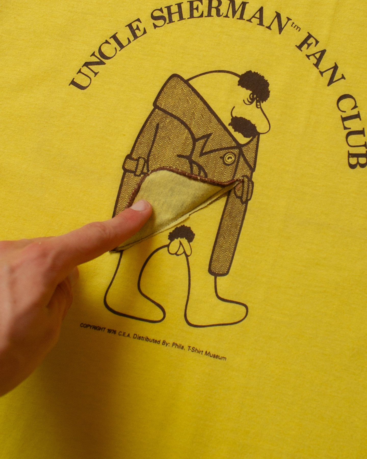 1976 unworn Uncle Sherman Fan Club T-shirt yellow - L/XL