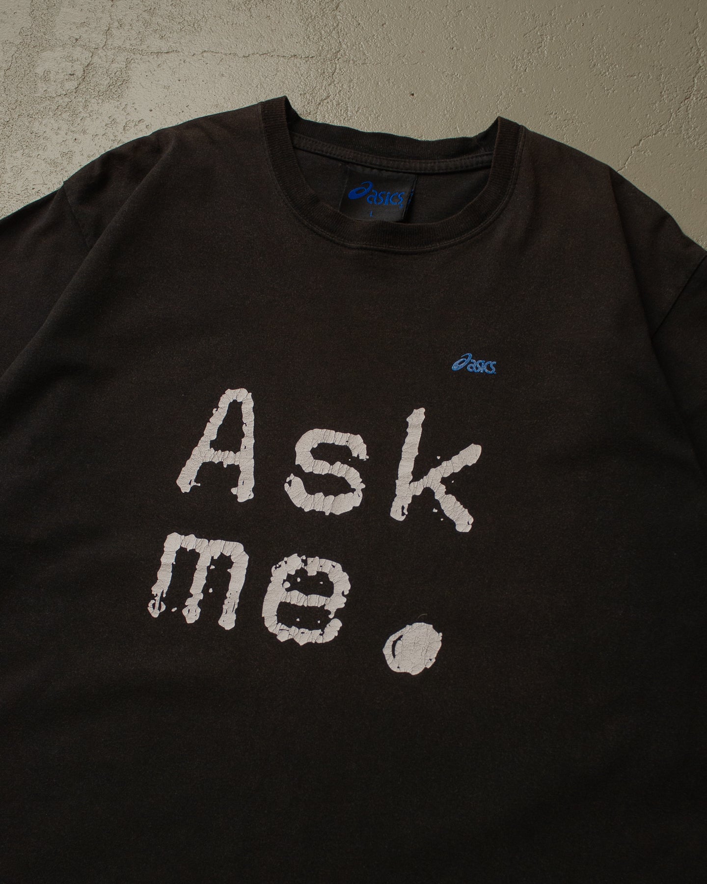 2000s Asics “Ask me.” T-shirt black - L