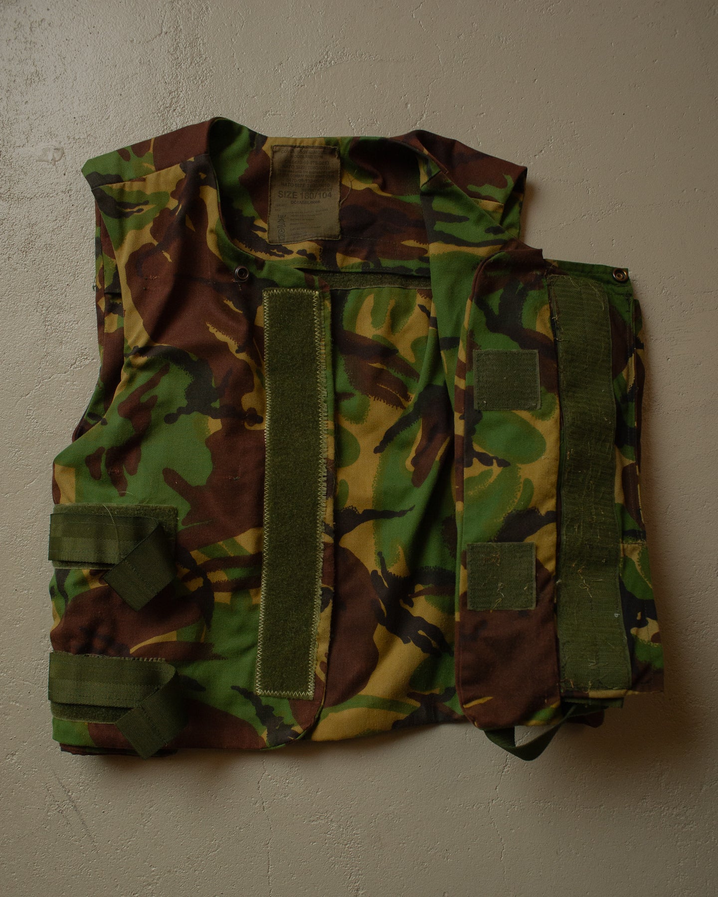 2000s British Army Camouflage Body Cover Vest - M