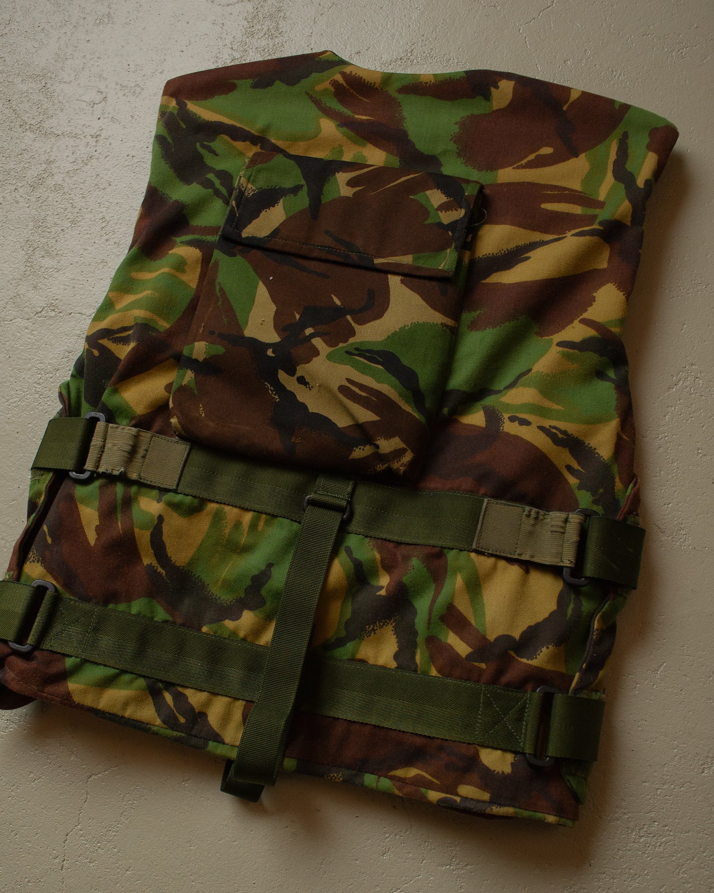 2000s British Army Camouflage Body Cover Vest - M