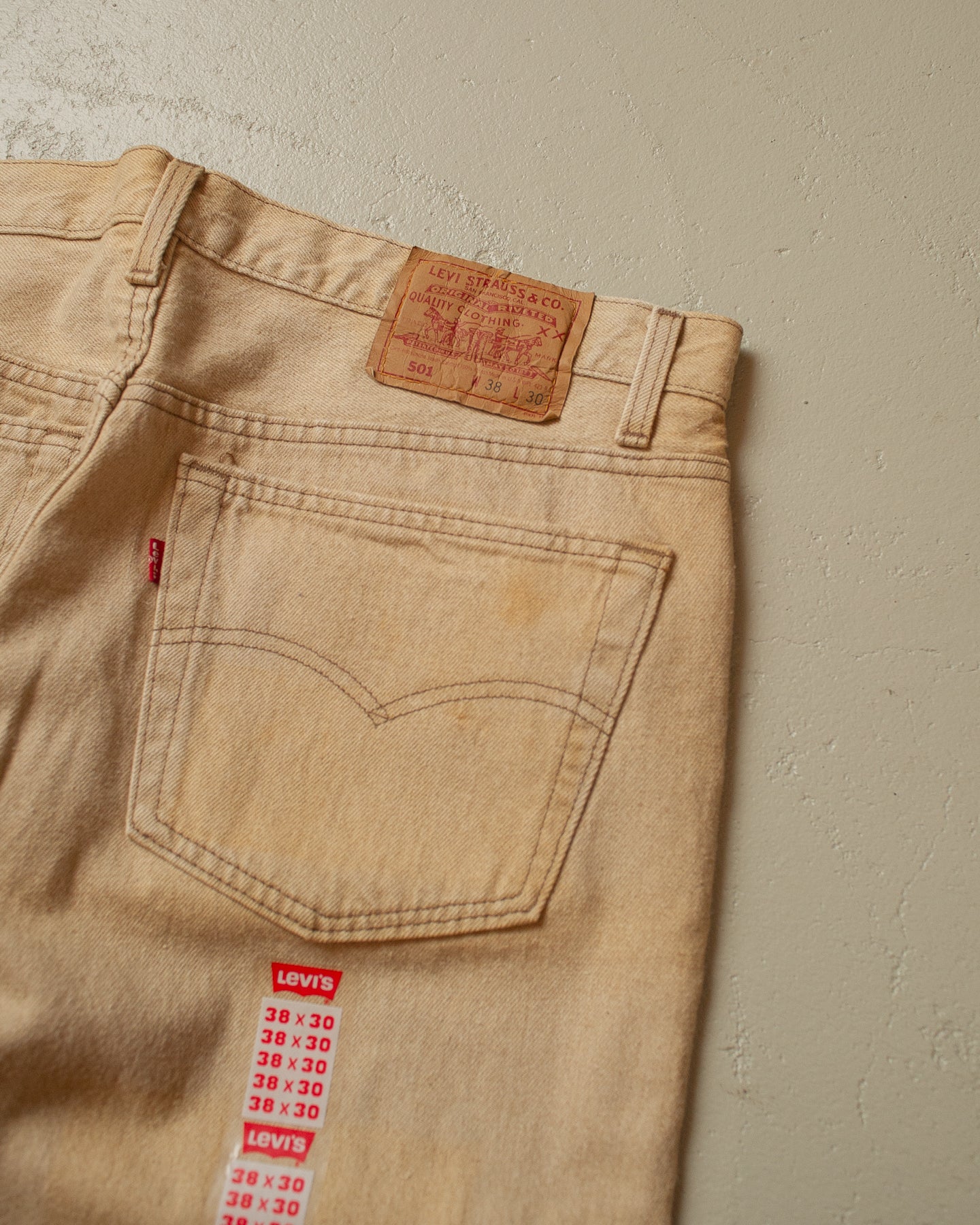 1993 Deadstock Levi‘s 501 Jeans beige - 38x30