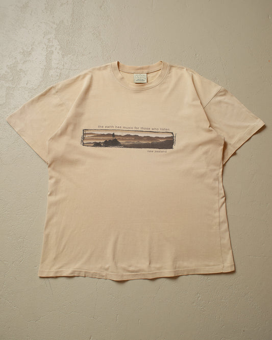 90s New Zealand Earth T-shirt faded beige - XL/XXL