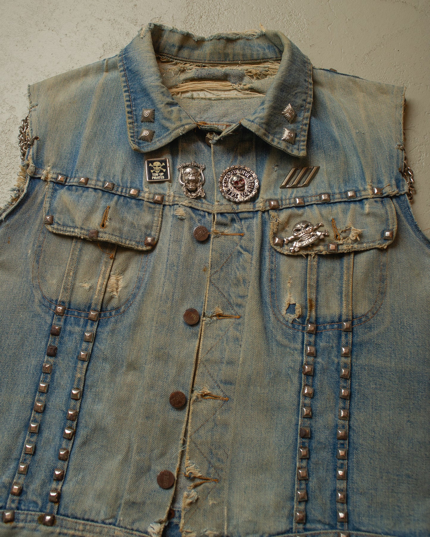 1980s distressed Rifle Personalized Biker Denim Vest blue - M