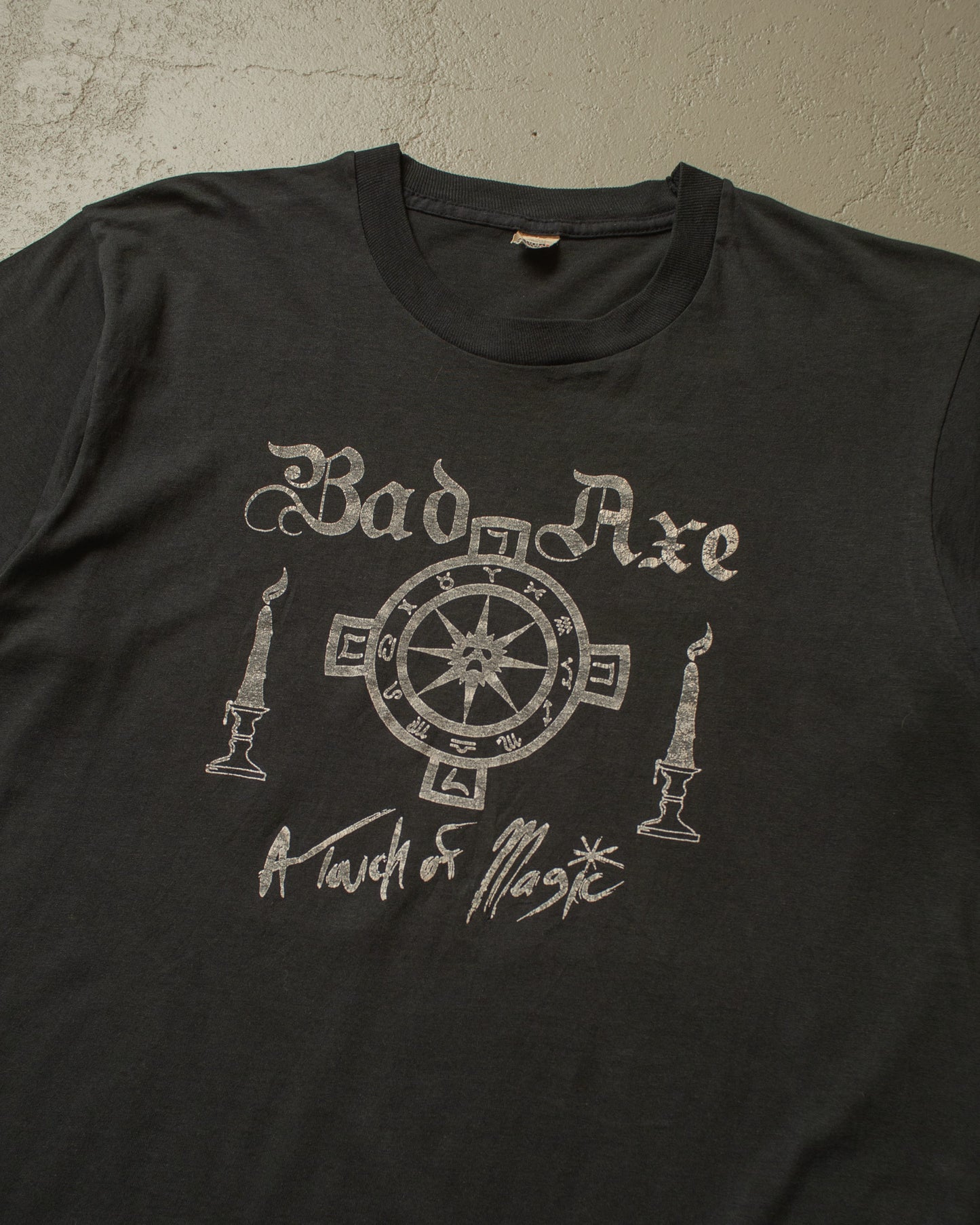 1980s Bad Axe "A Touch of Magic" T-shirt black - M/L
