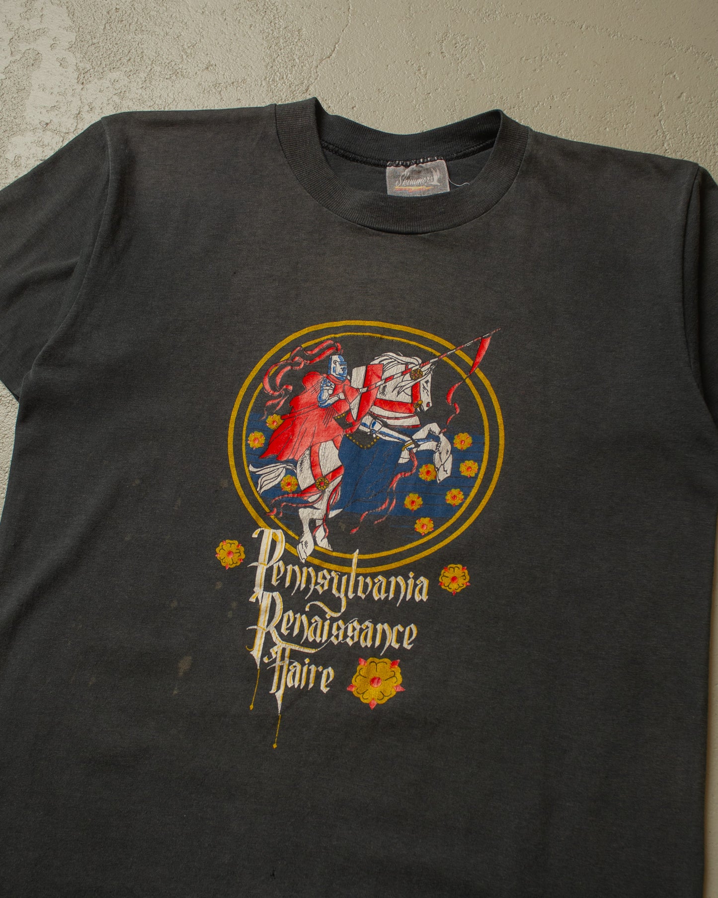1980s Pennsylvania Renaissance Fair T-shirt faded black - S/M