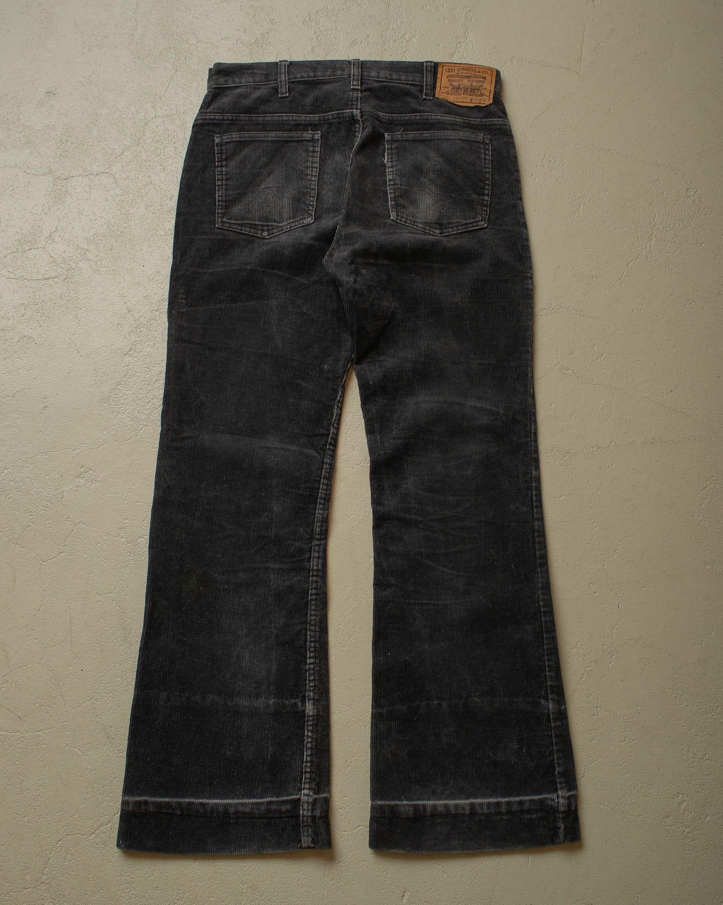 1970s Levi´s 622 Flared Corduroy Pants black - W34 L31