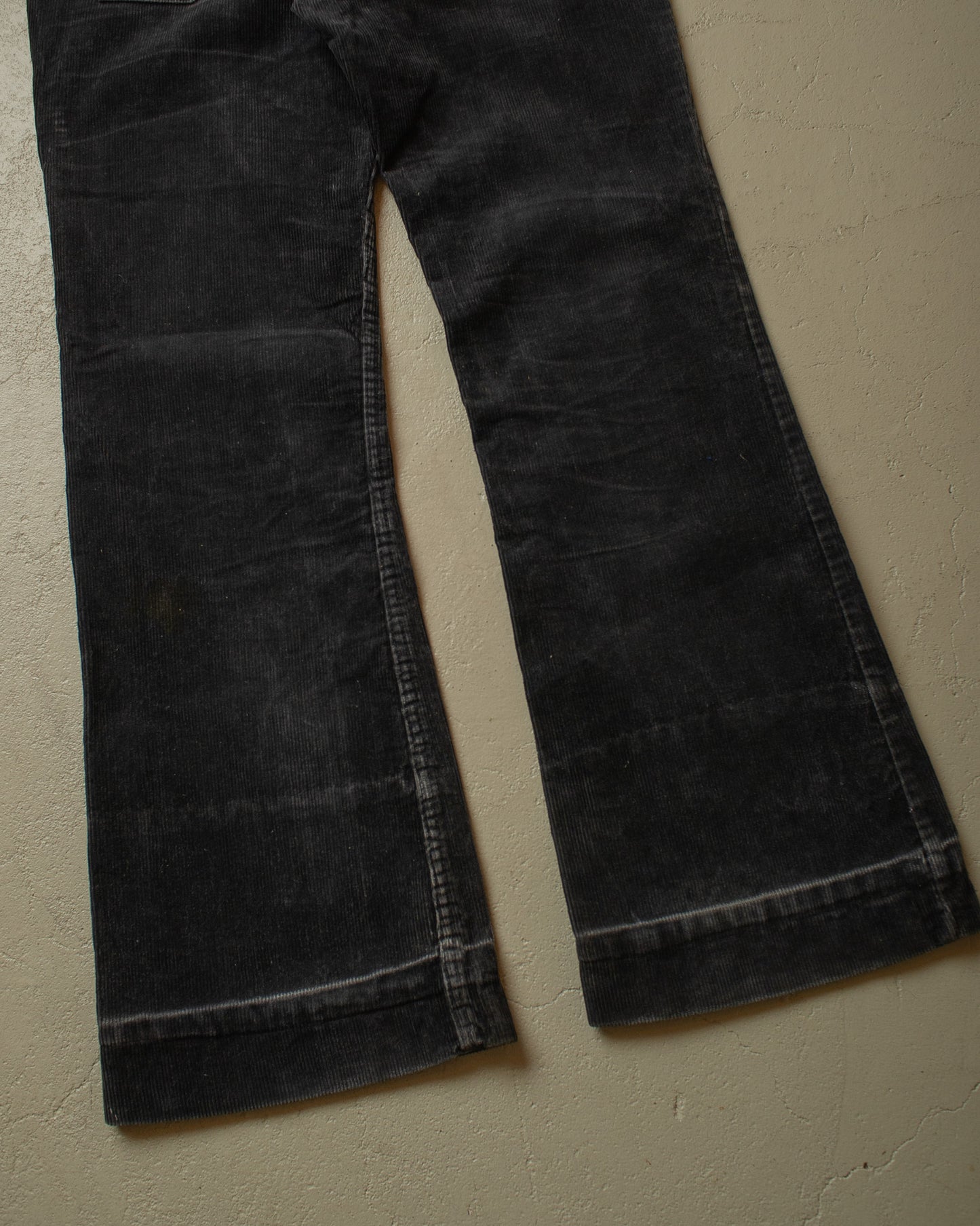 1970s Levi´s 622 Flared Corduroy Pants black - W34 L31