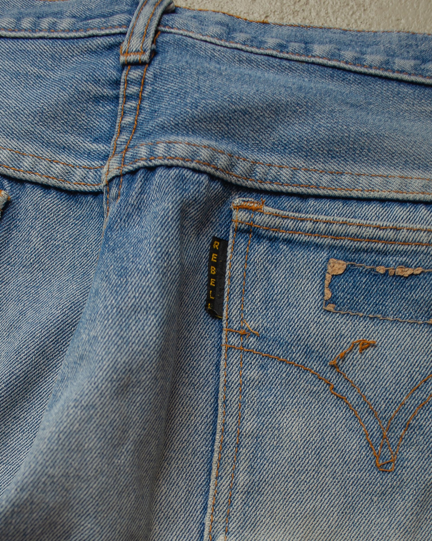 1980s Faded Rebel Jeans light blue - W32 L31