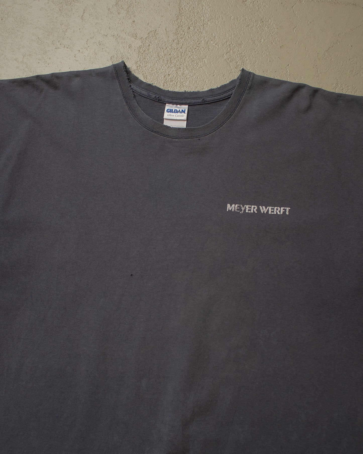 2000s distressed Meyer Werft T-shirt navyblue - XXL
