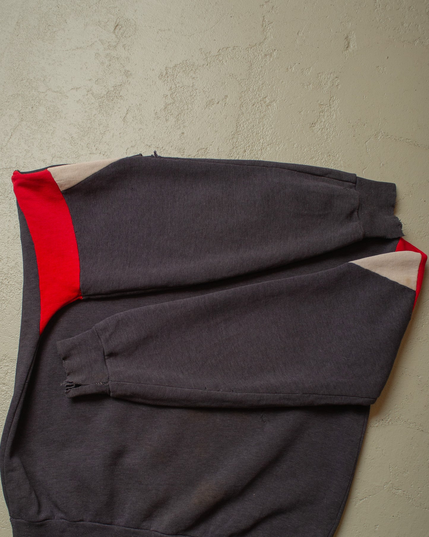 1970s distressed French "Karol de Paris" Sweatshirt navyblue - S/M