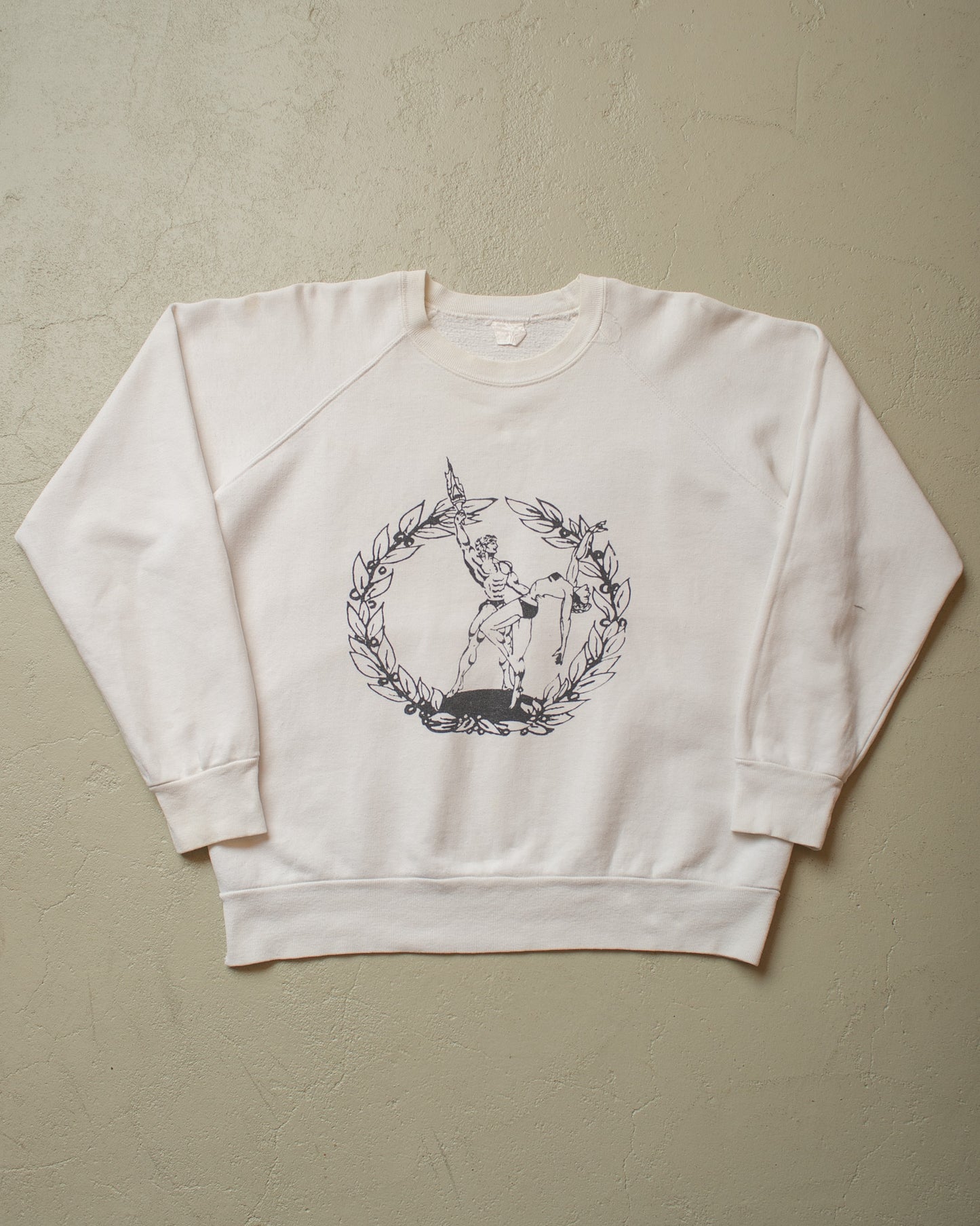 1980s  distressed Fitnesscenter Norge Sweatshirt white - L