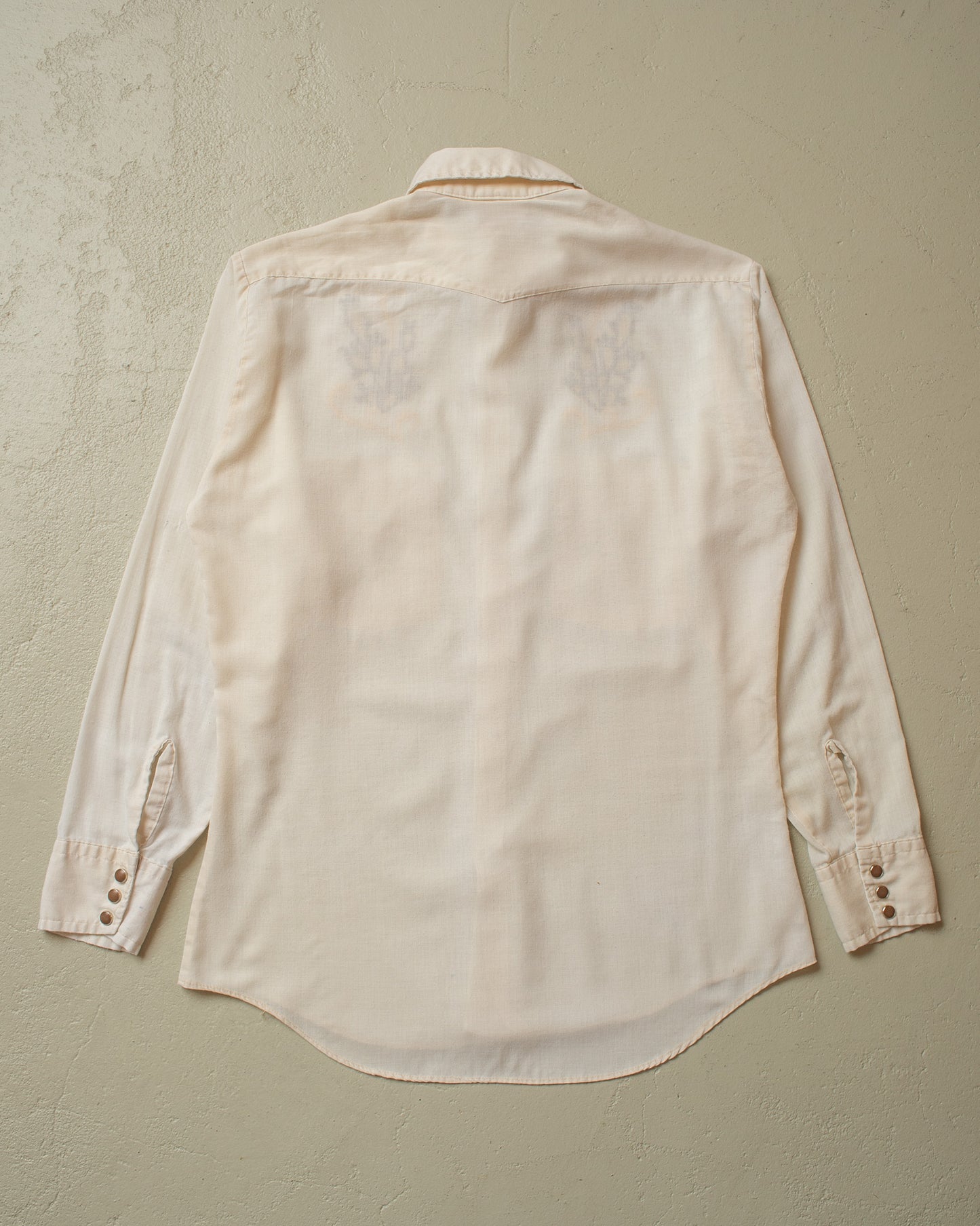 1970s Atlantic Hand Embroidered Pearl Snap Shirt beige - M