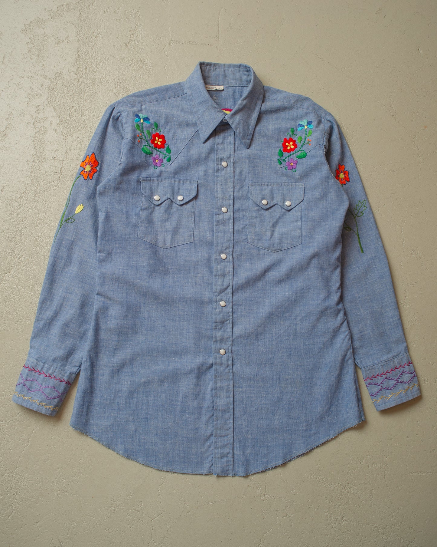 1960s/70s Hand Embroiderd Pearl Snap Shirt blue - M/L