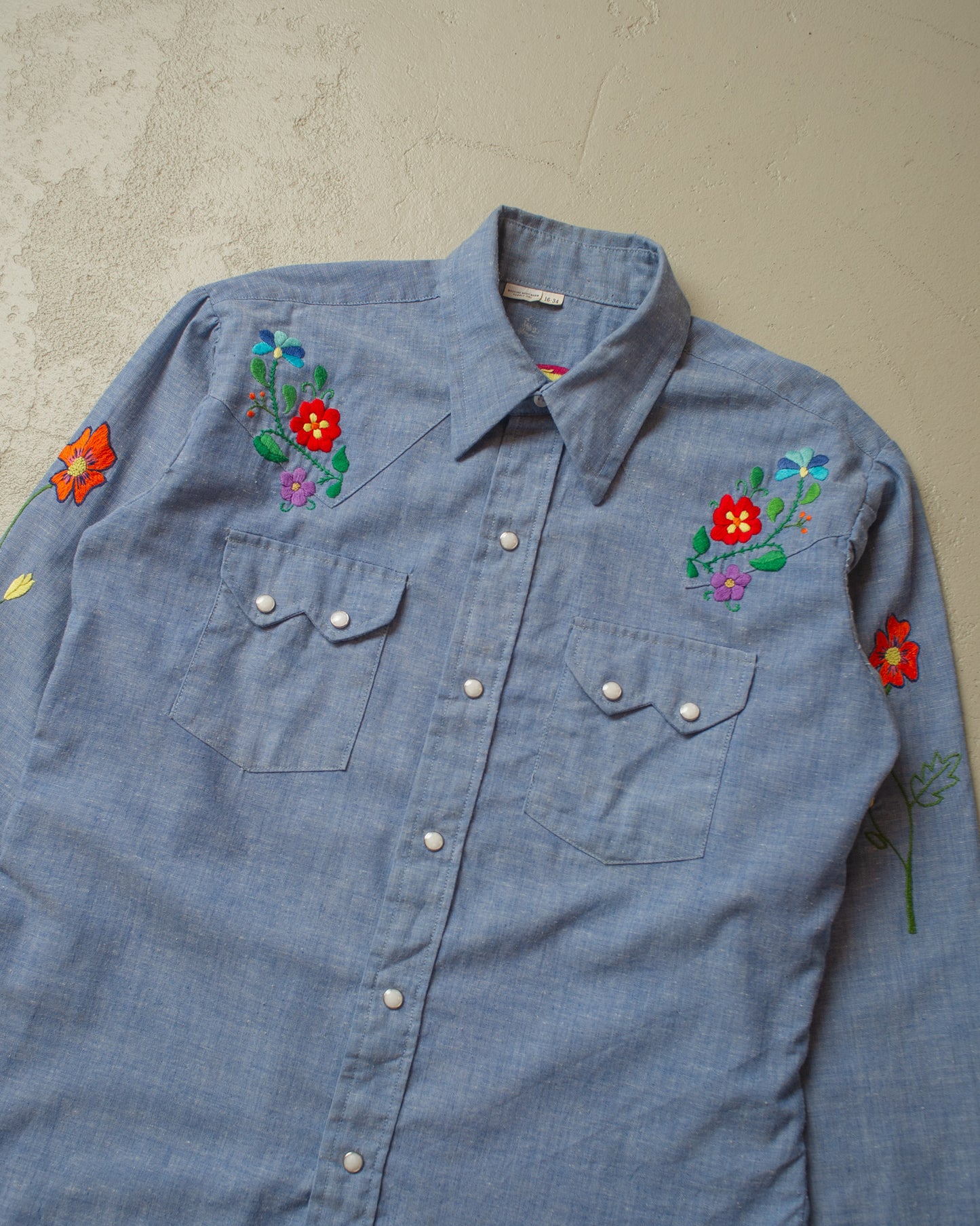 1960s/70s Hand Embroiderd Pearl Snap Shirt blue - M/L