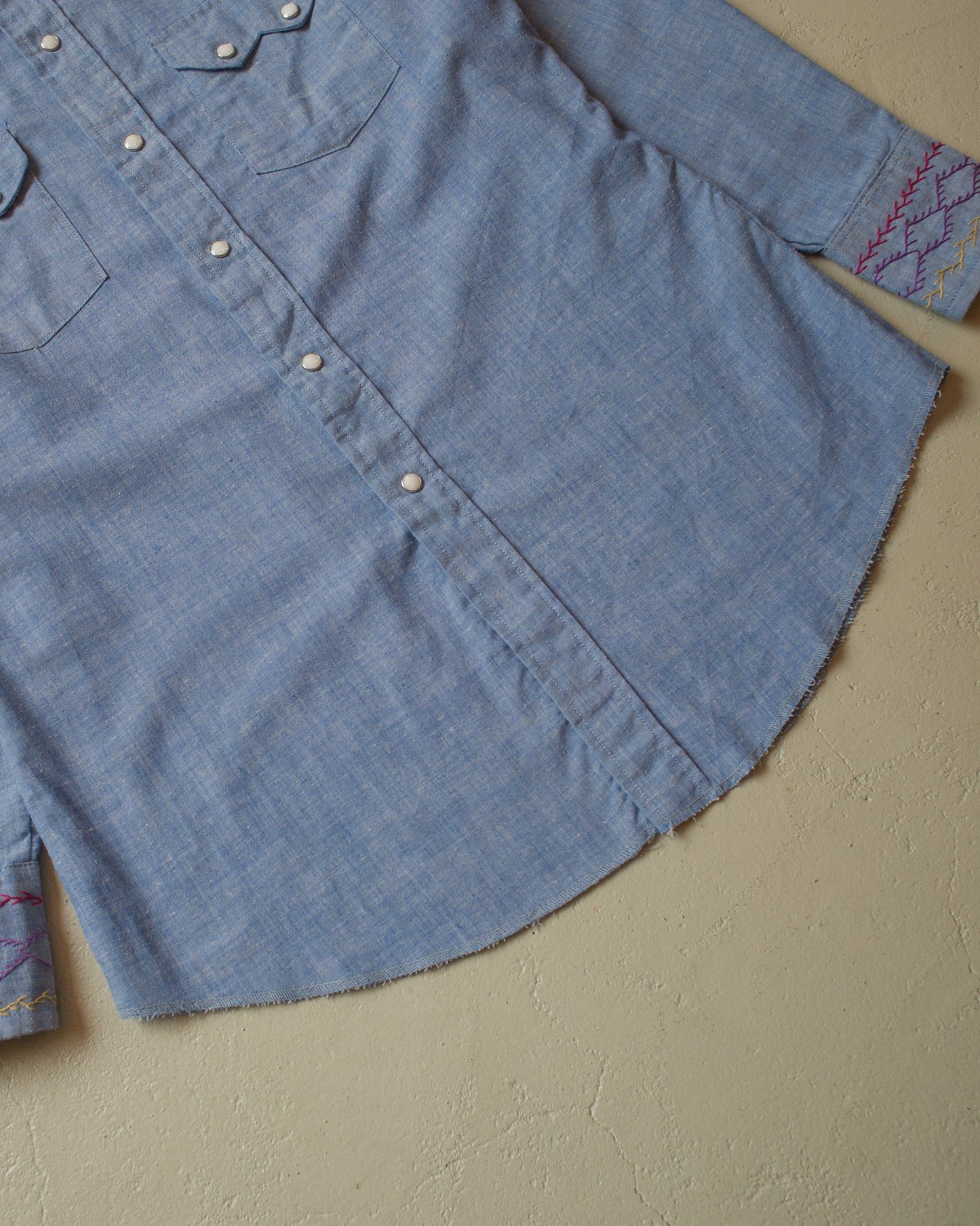 1960s/70s Hand Embroiderd Pearl Snap Shirt blue - M/L