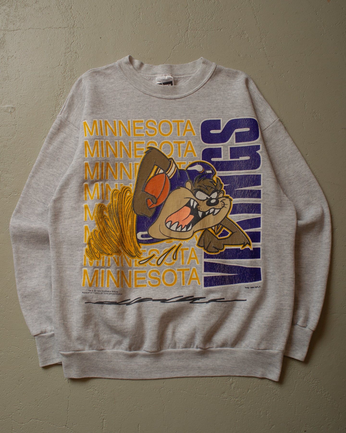 1994 distressed Minnesota Vikings Taz Sweatshirt grey - M/L