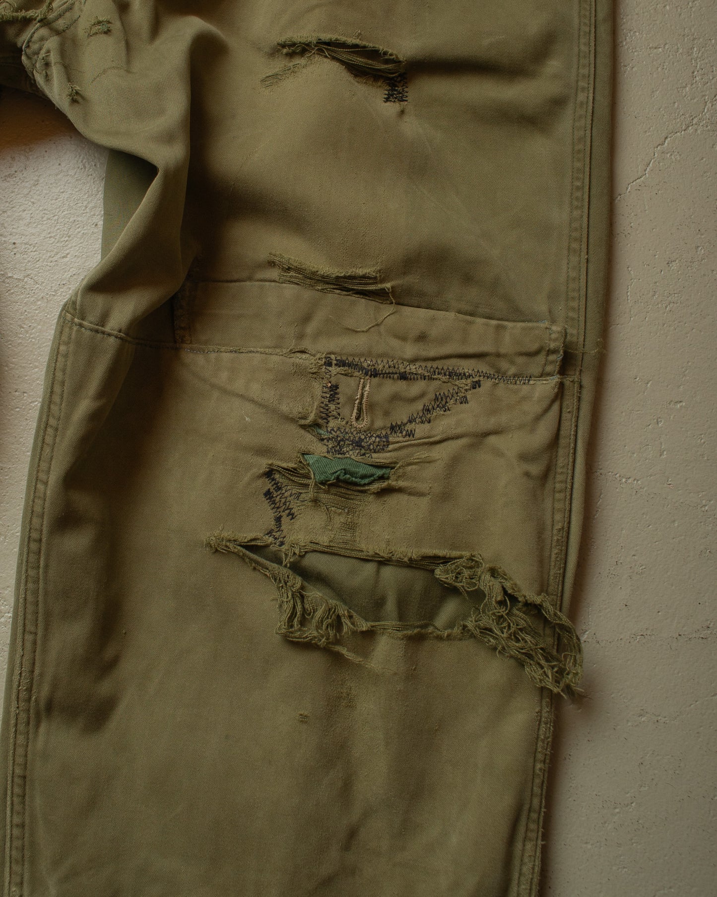 1960s distressed British Army Combat Pants - W32 L30