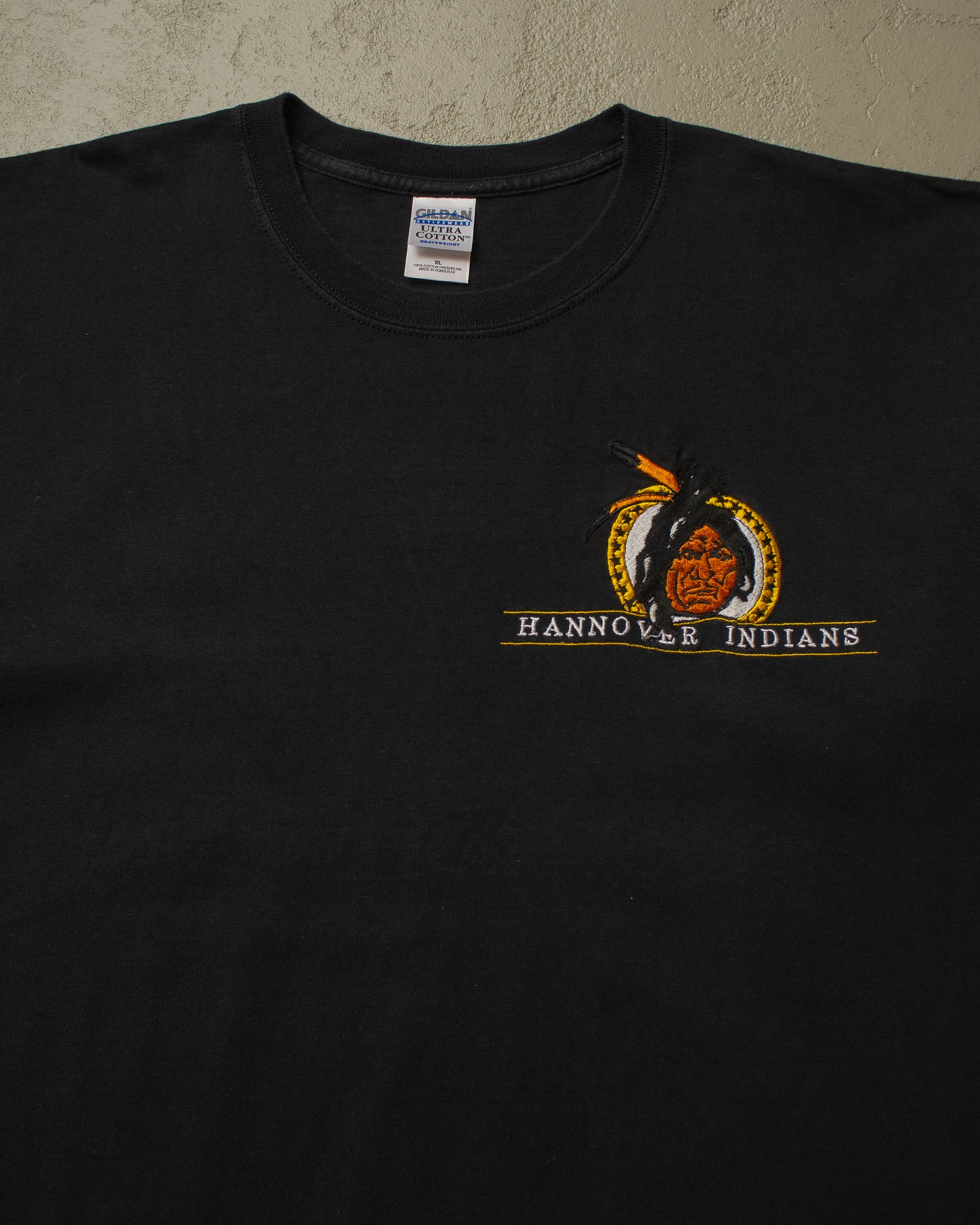 2000s Hannover Indians Embroidered T-shirt black - XL