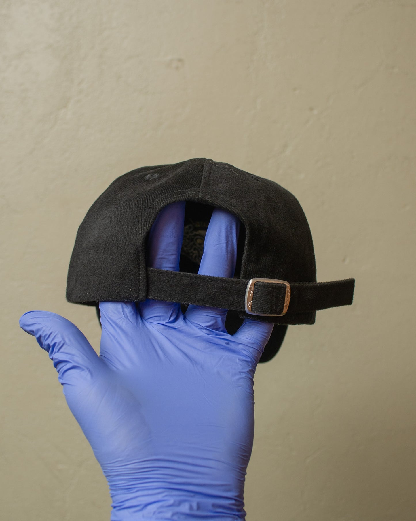 2000s Dubai Ski Club Strapback black
