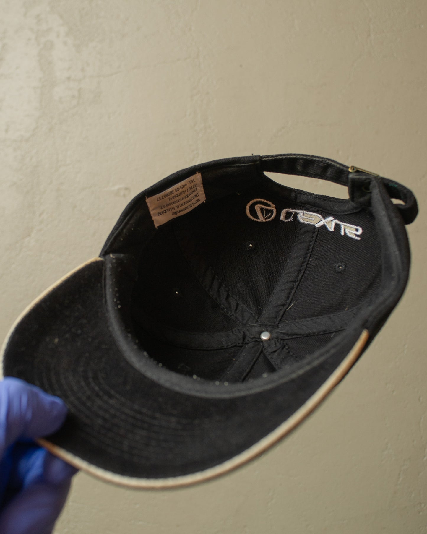 1990s Lexus Strapback black