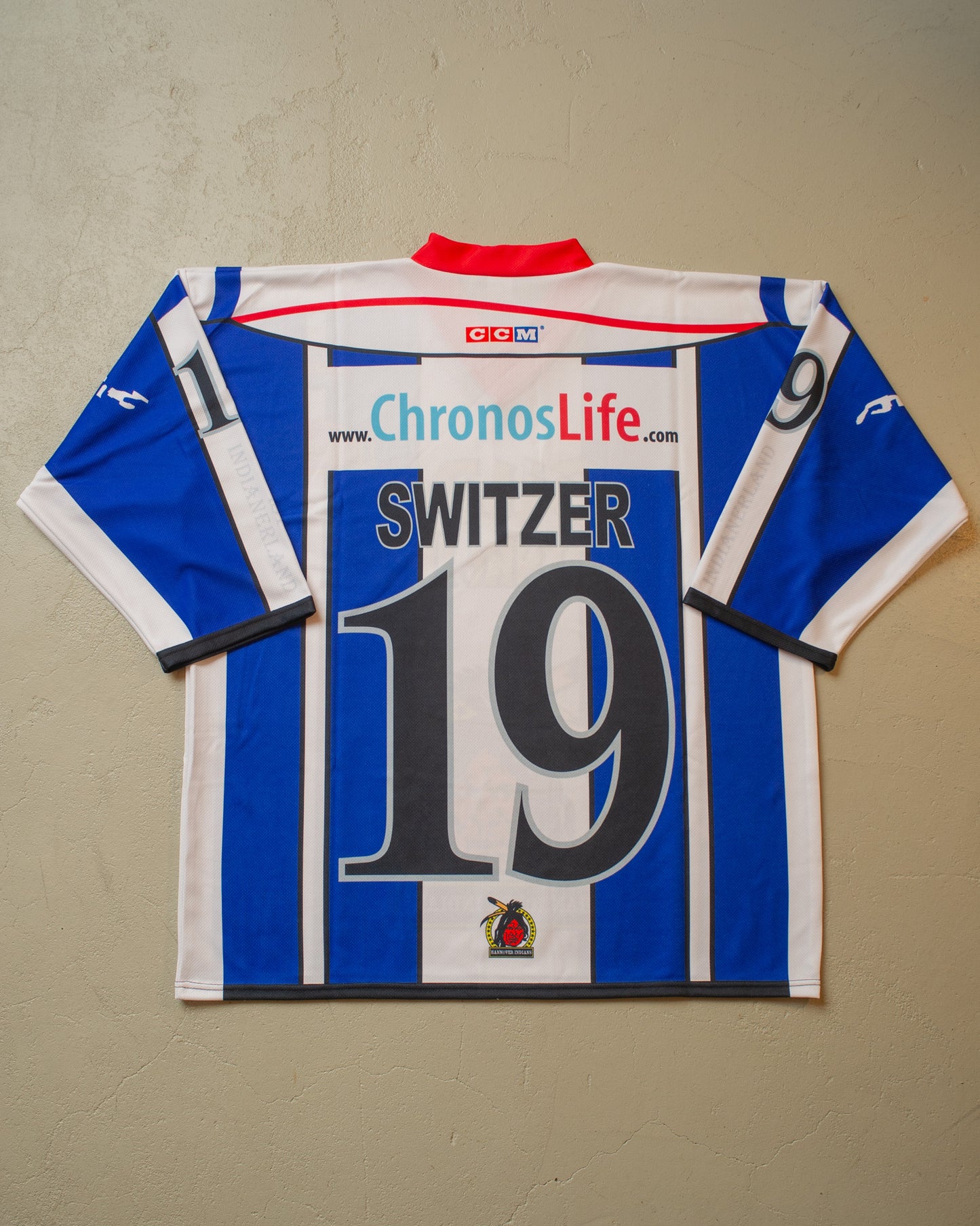 2004 unworn Hannover Indians "Switzer" 19 Icehockey Jersey - XXL
