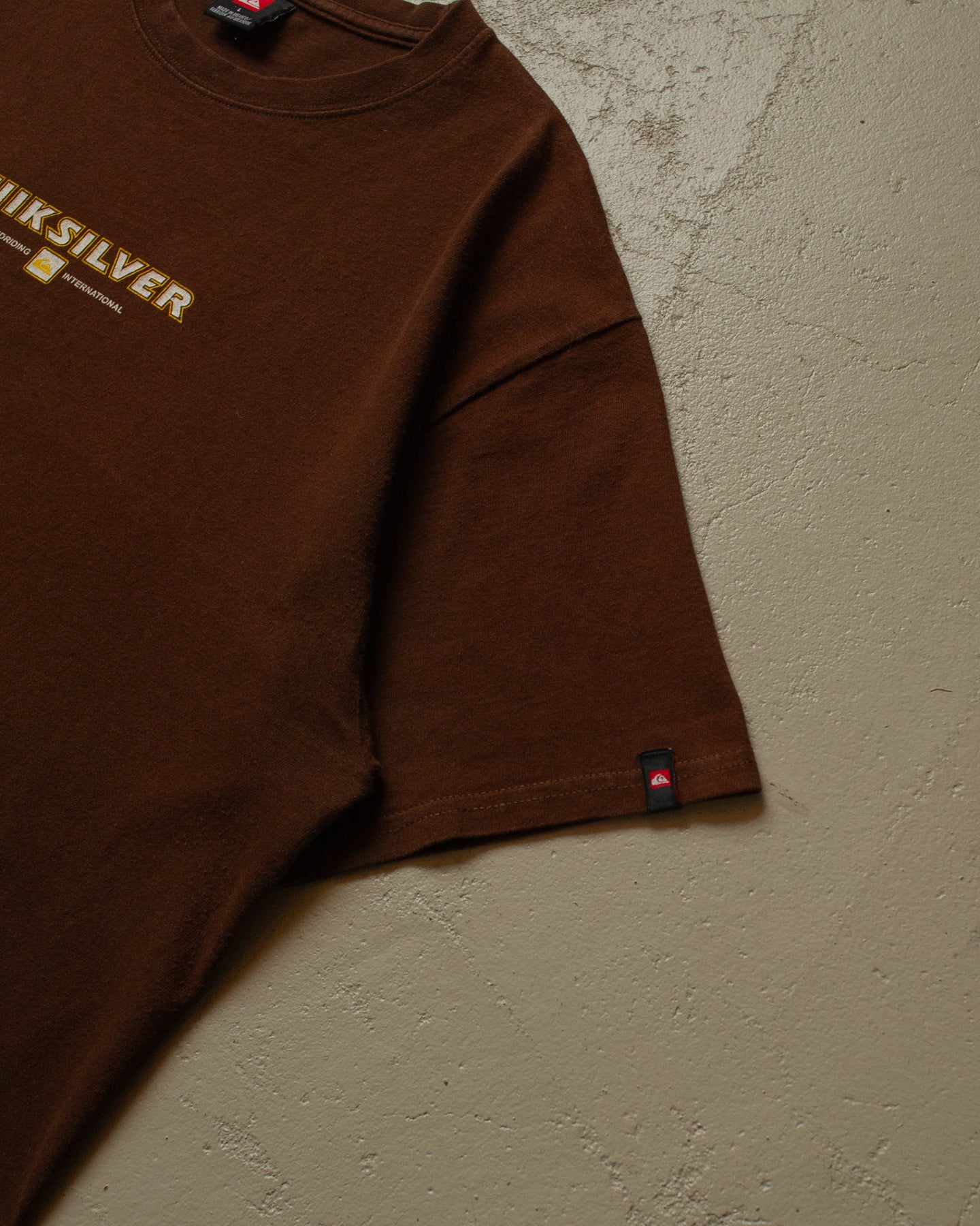 2000s Quiksilver T-shirt brown - L