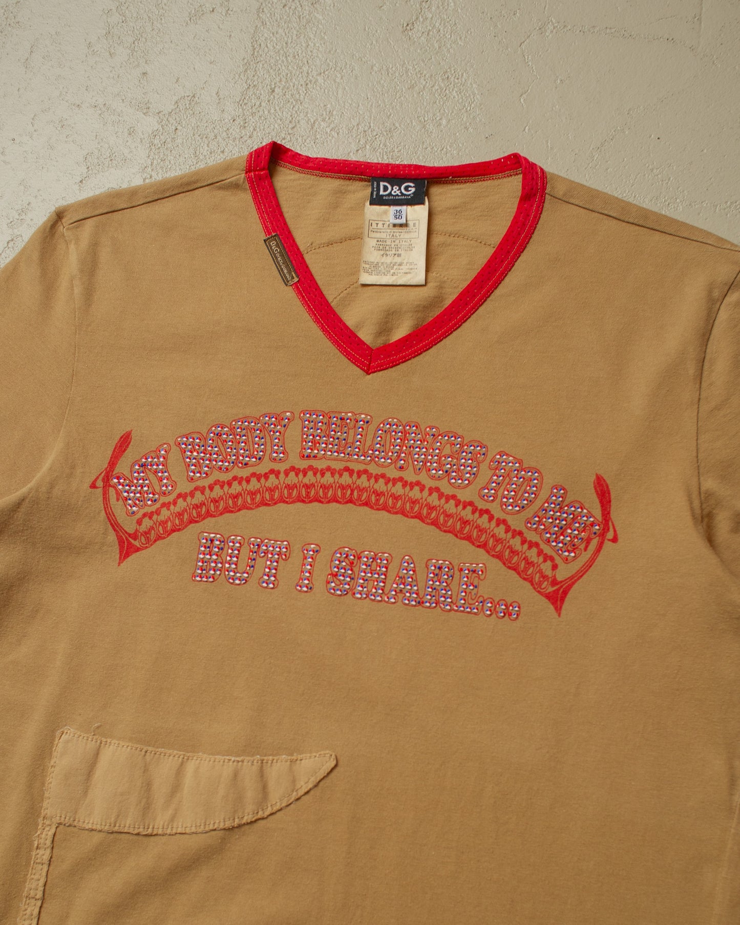 2000s D&G "My Body..but I Share" Ringer T-shirt brown - M/L