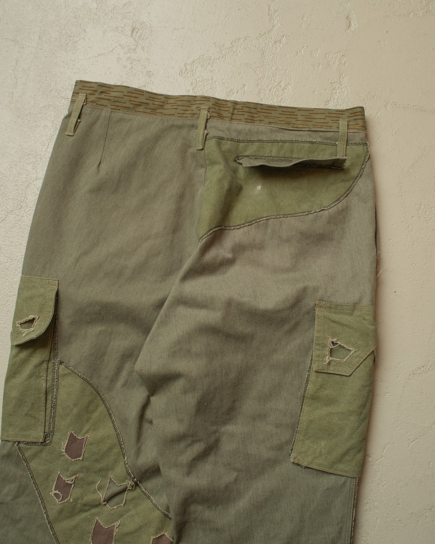 1970s/80s Reworked East German Army Pants khaki - W34 L32,5